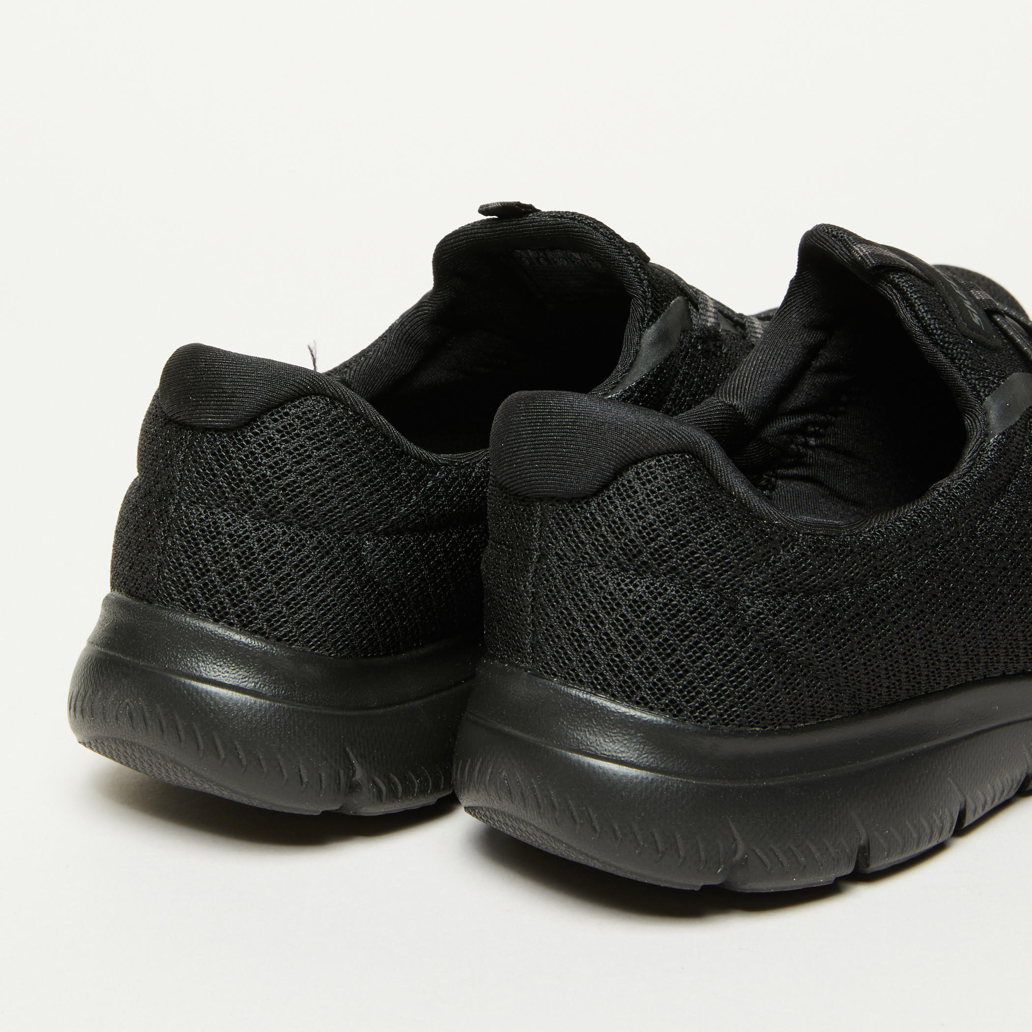 حذاء سهل الارتداء بلسان سحب من سكتشرز-sports-women-shoes-image-5