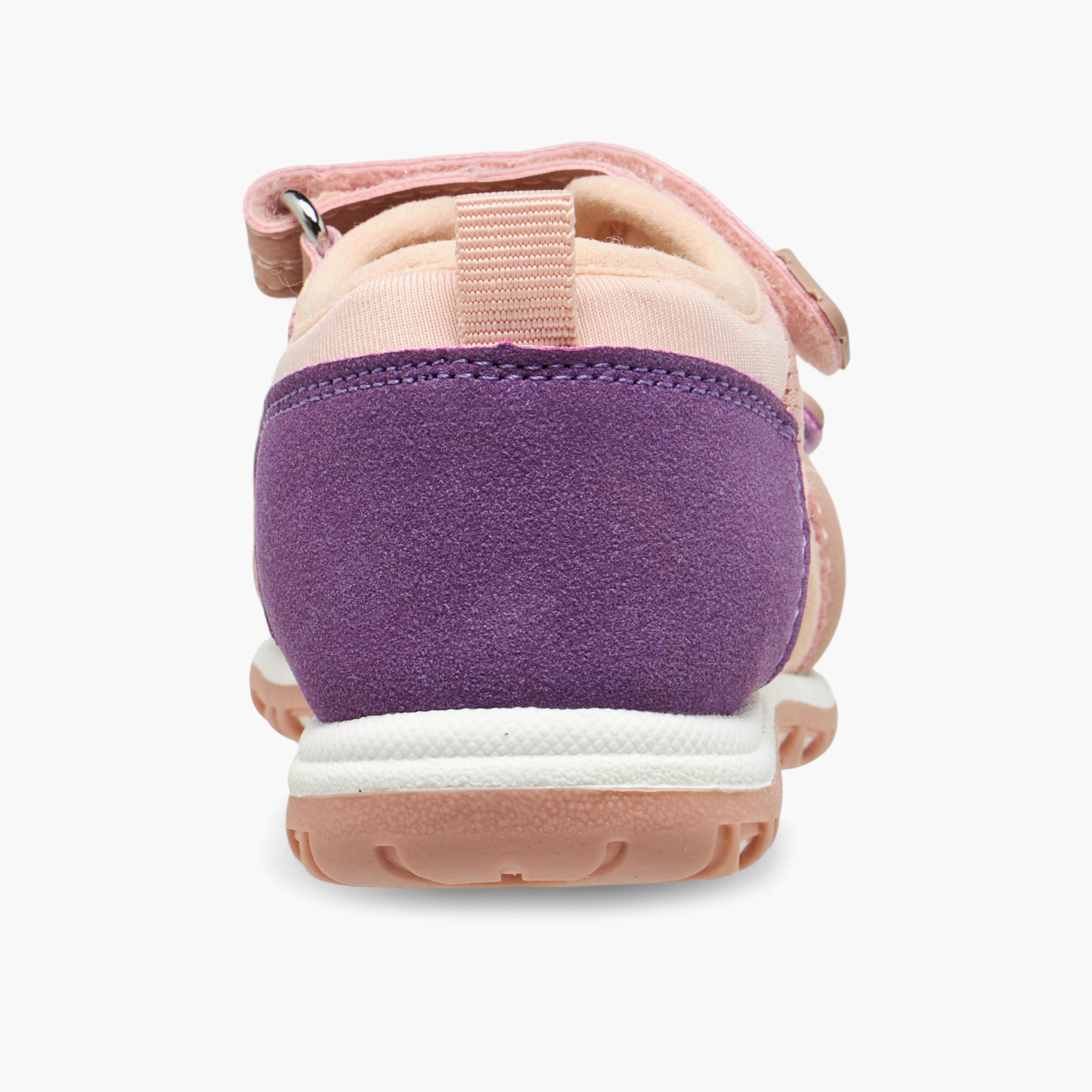 Barefeet Panelled Sandals with Hook and Loop Closure-girls-shoes-sandals-image-4