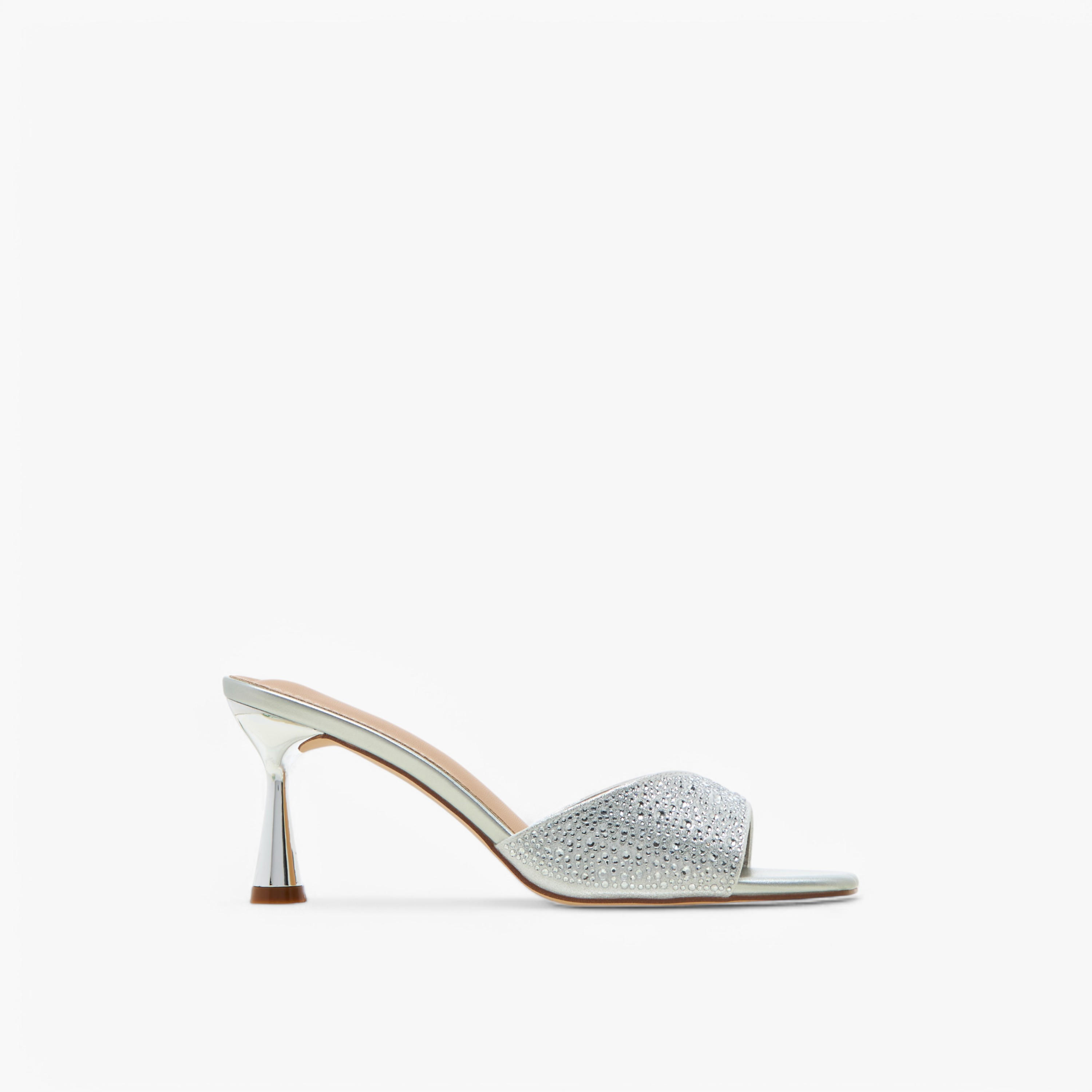 صندل مزين سهل الارتداء بكعب مدبب من فلورا بيلا-women-shoes-sandals-heeled-image-3