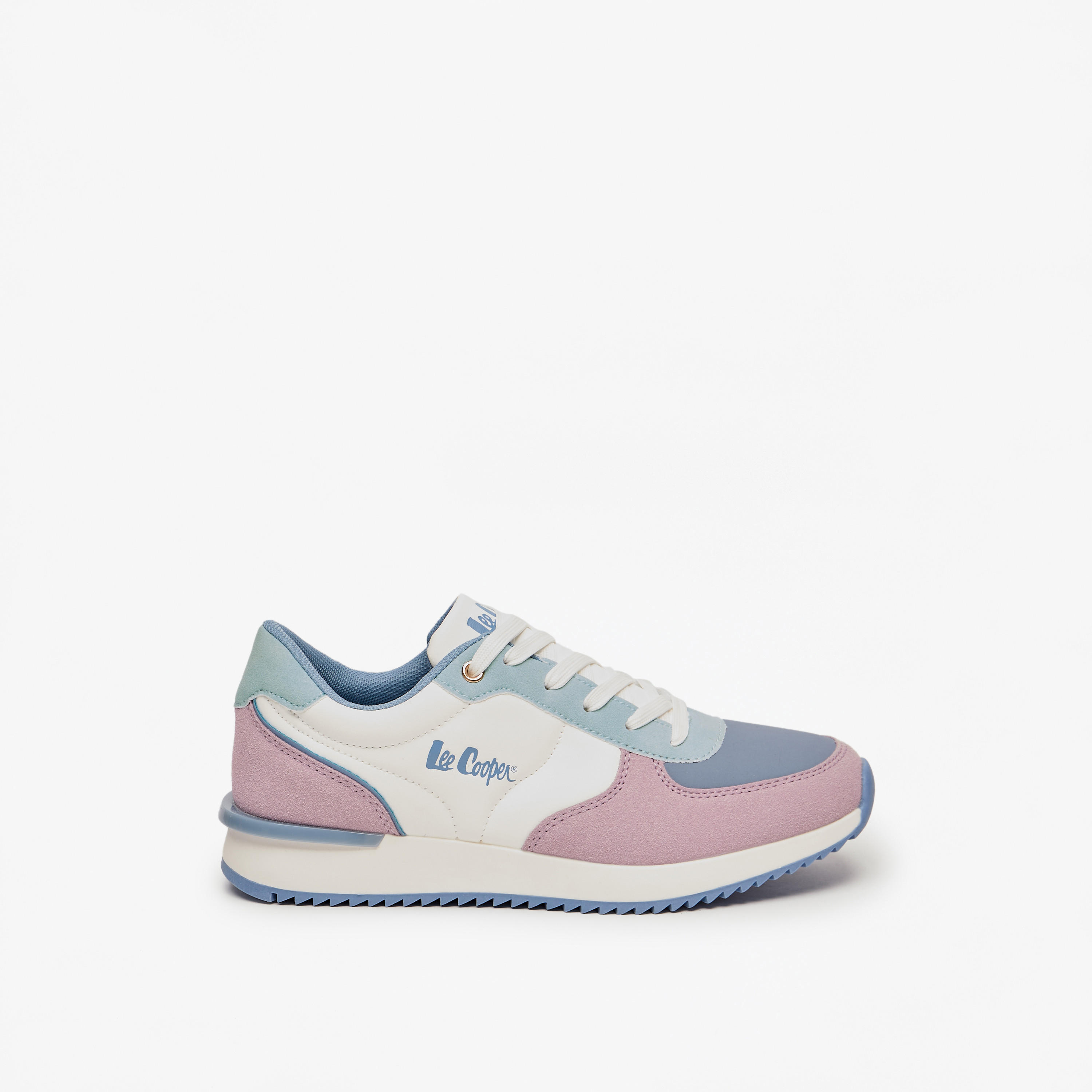 حذاء سنيكرز برباط إغلاق وألواح للنساء من لي كوبر-women-shoes-sneakers-image-13
