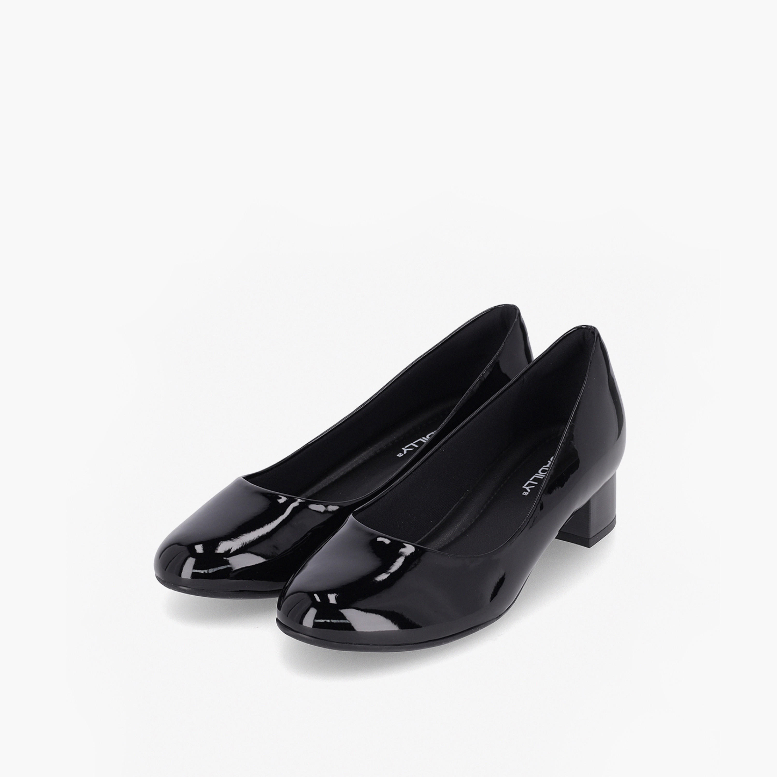 حذاء كلاسيكي سهل الارتداء بمقدمة مستديرة وكعب سميك من بيكاديلي-women-shoes-heels-image-1