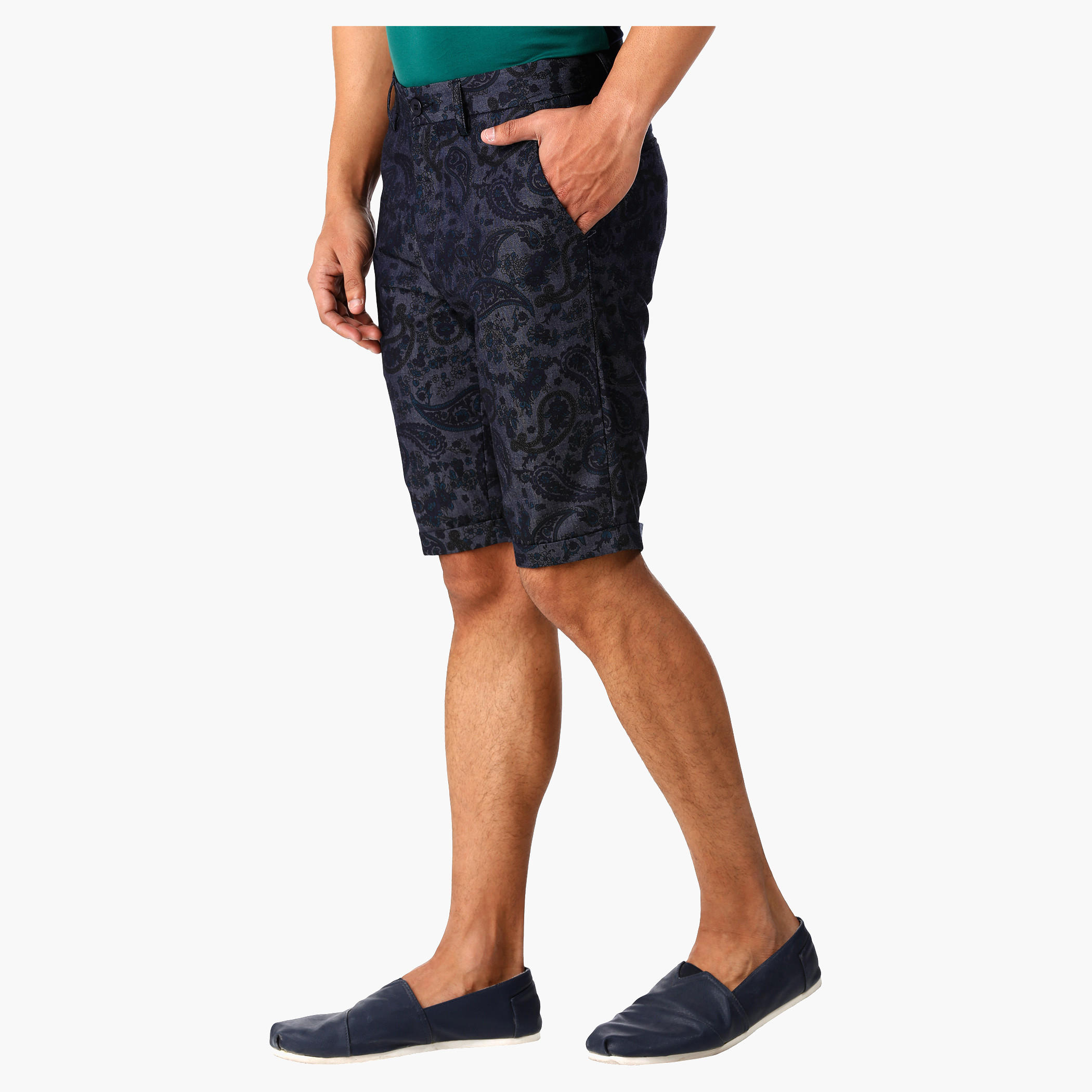 L'Homme Shorts with Paisley Print in Regular Fit-men-clothing-bottoms-shorts-image-3
