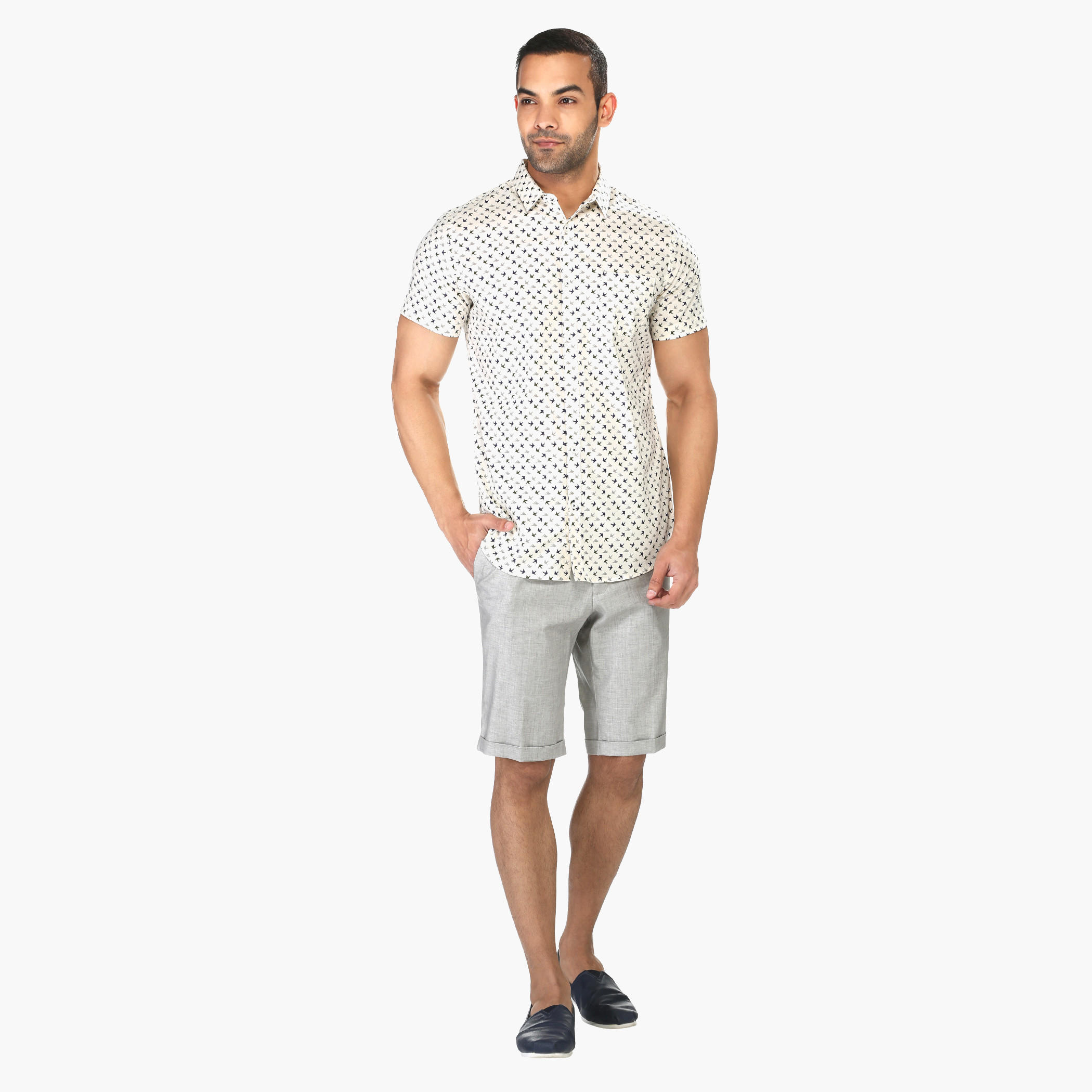 L' Homme Textured Shorts-men-clothing-bottoms-shorts-image-5