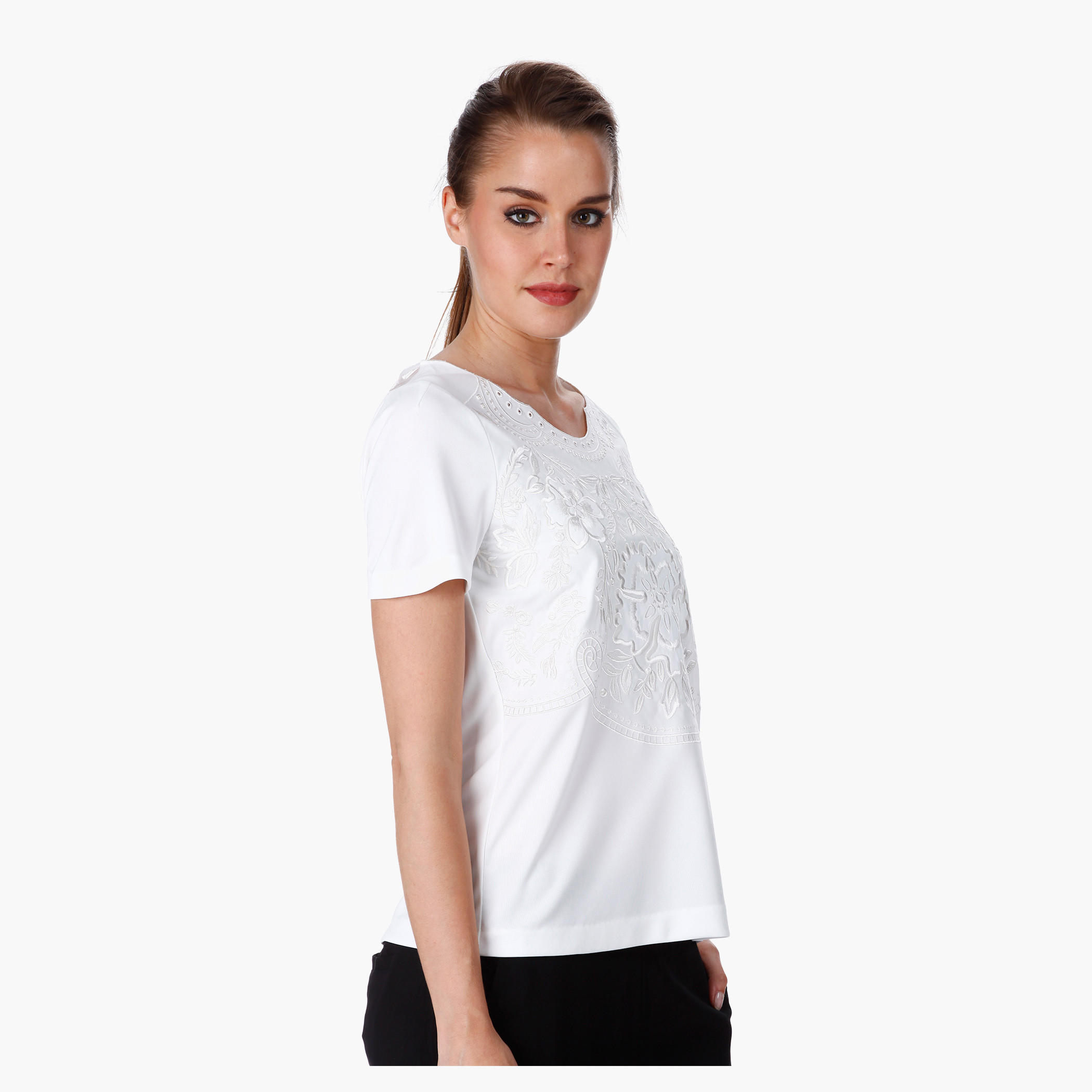 Elle Embroidered Top with Short Sleeves in Regular Fit-women-clothing-shirtsandblouses-blouses-image-3