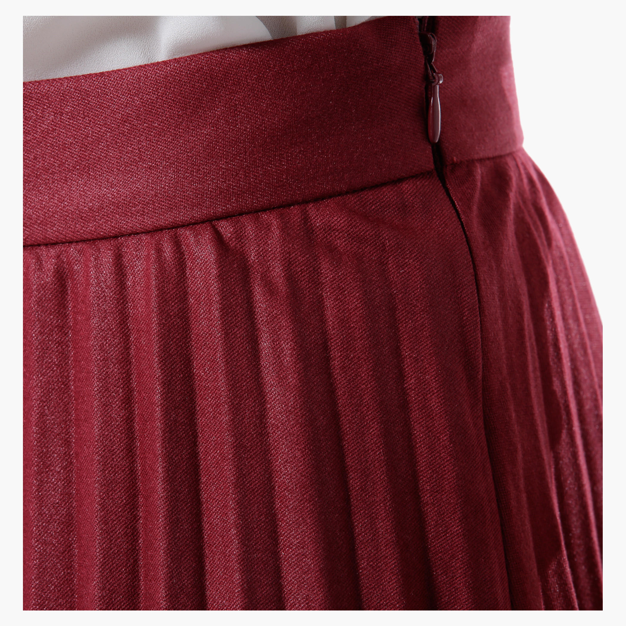 Elle Midi Skirt with Pleats in Regular Fit-women-clothing-bottoms-skirts-image-4