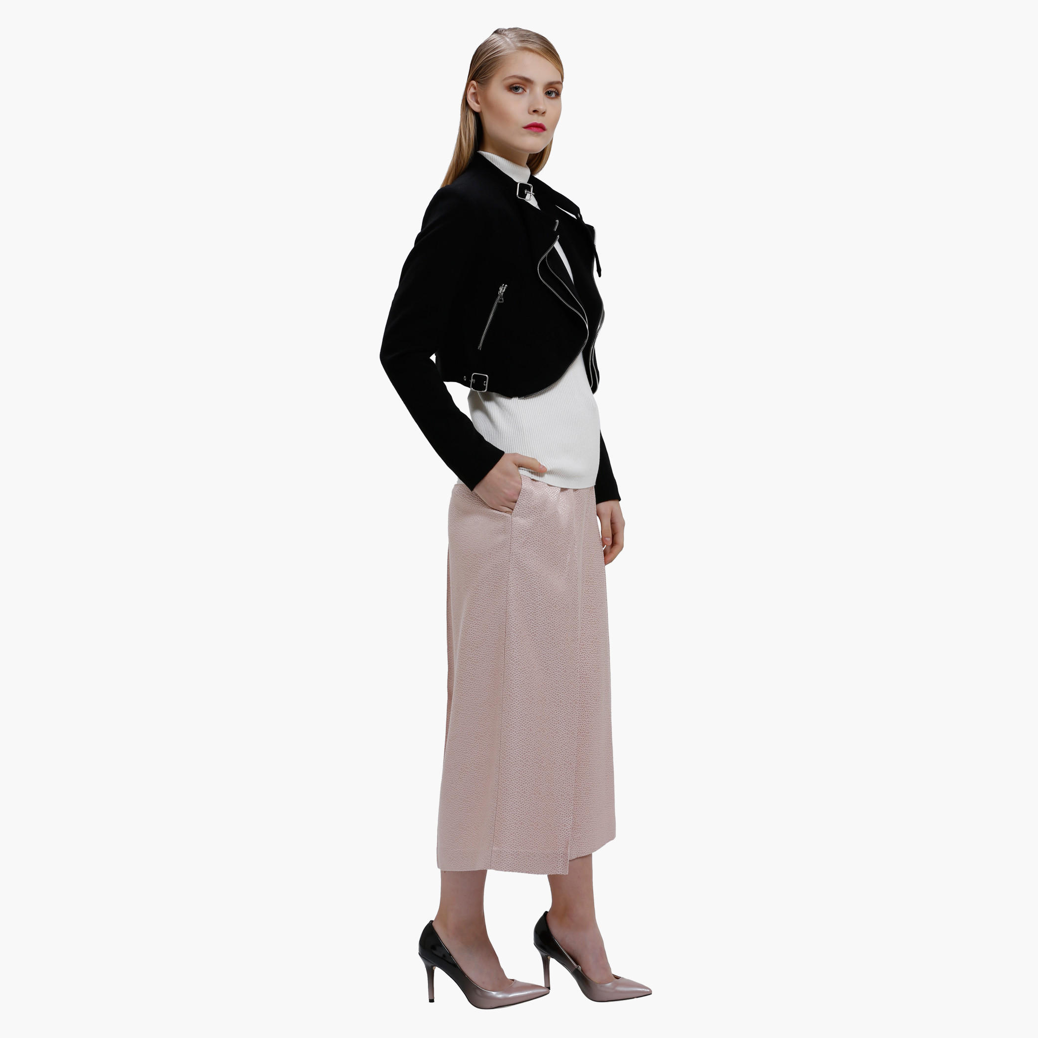 Elle Crop Jacket with Zip Detail and Long Sleeves-women-winterwear-coatsandjackets-jackets-image-5