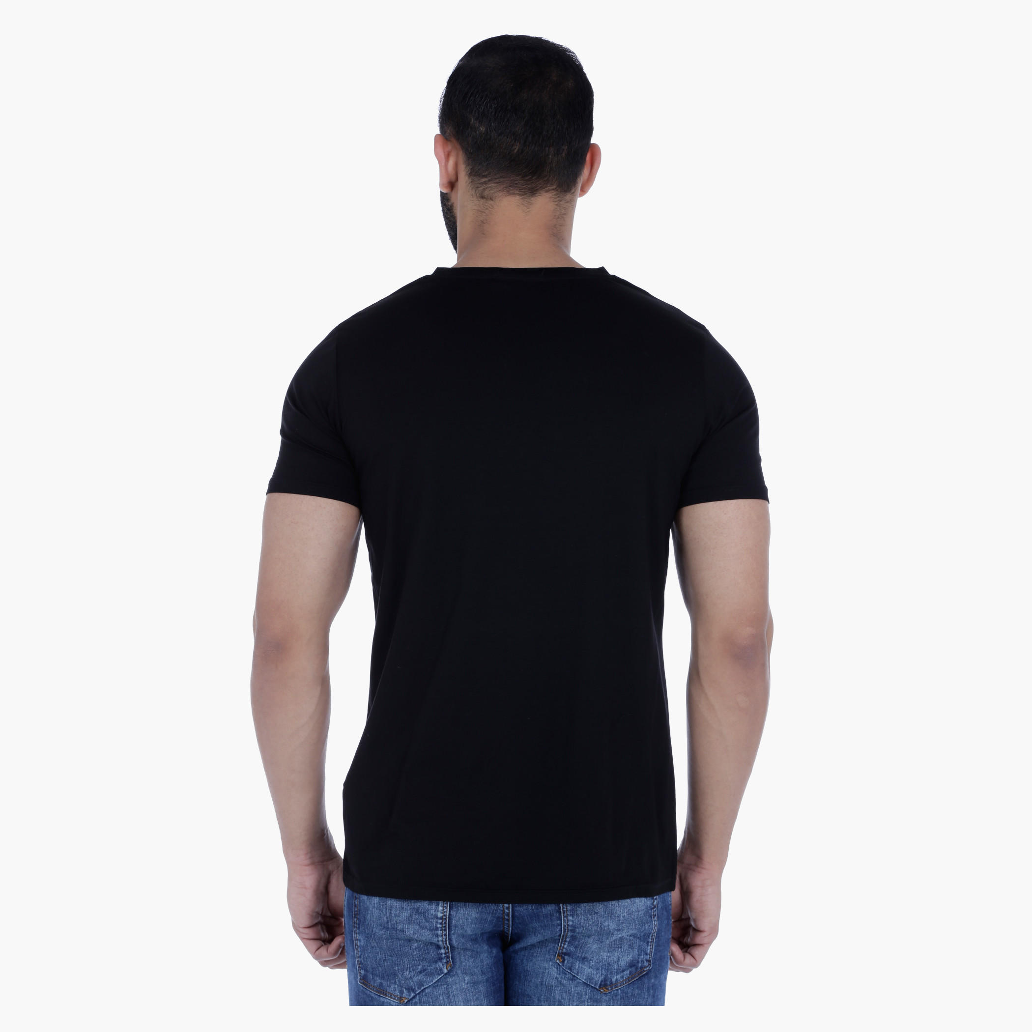 L'HOMME Badge T-Shirt with V-Neck and Short Sleeves-men-clothing-tshirtsandpolos-tshirts-image-7