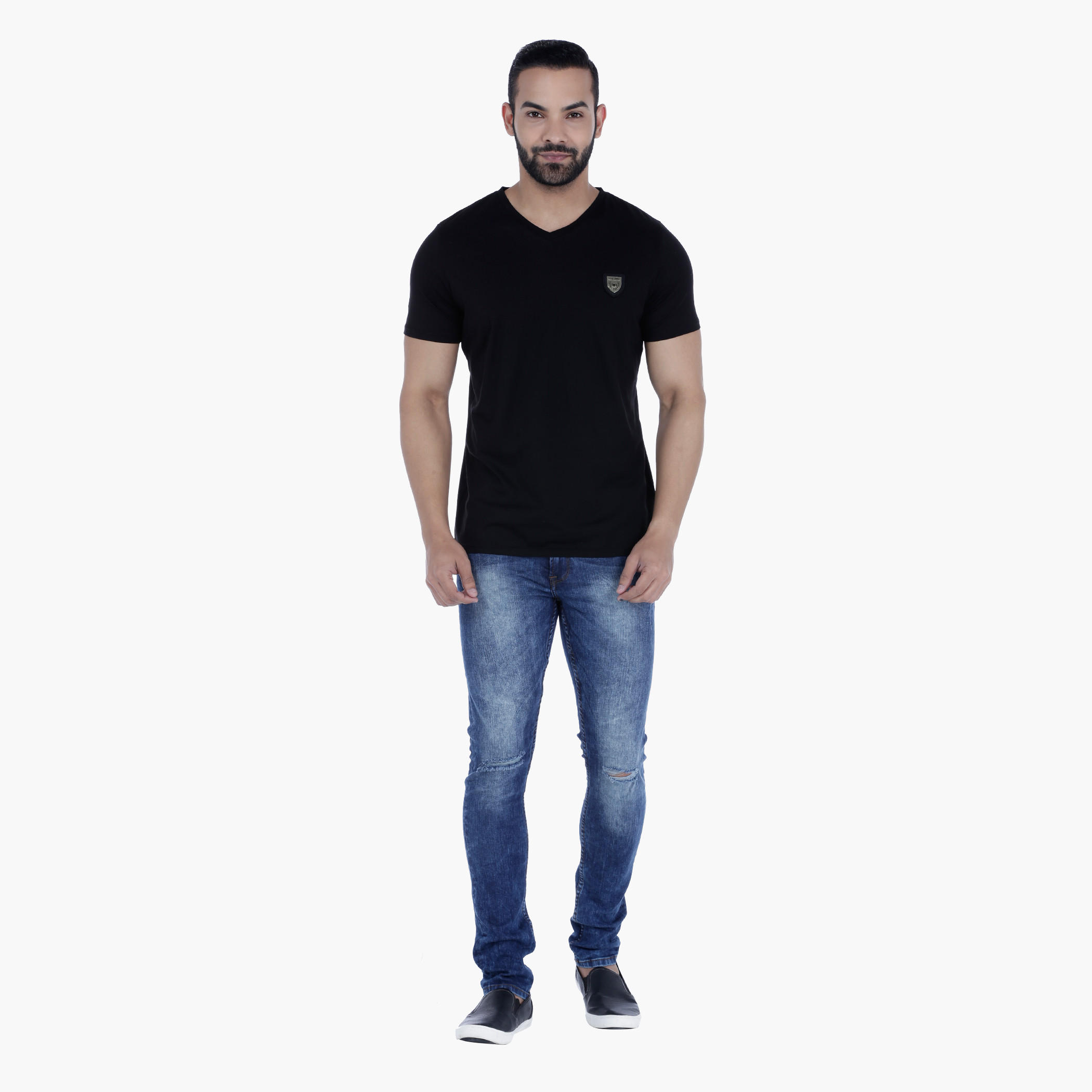 L'HOMME Badge T-Shirt with V-Neck and Short Sleeves-men-clothing-tshirtsandpolos-tshirts-image-10