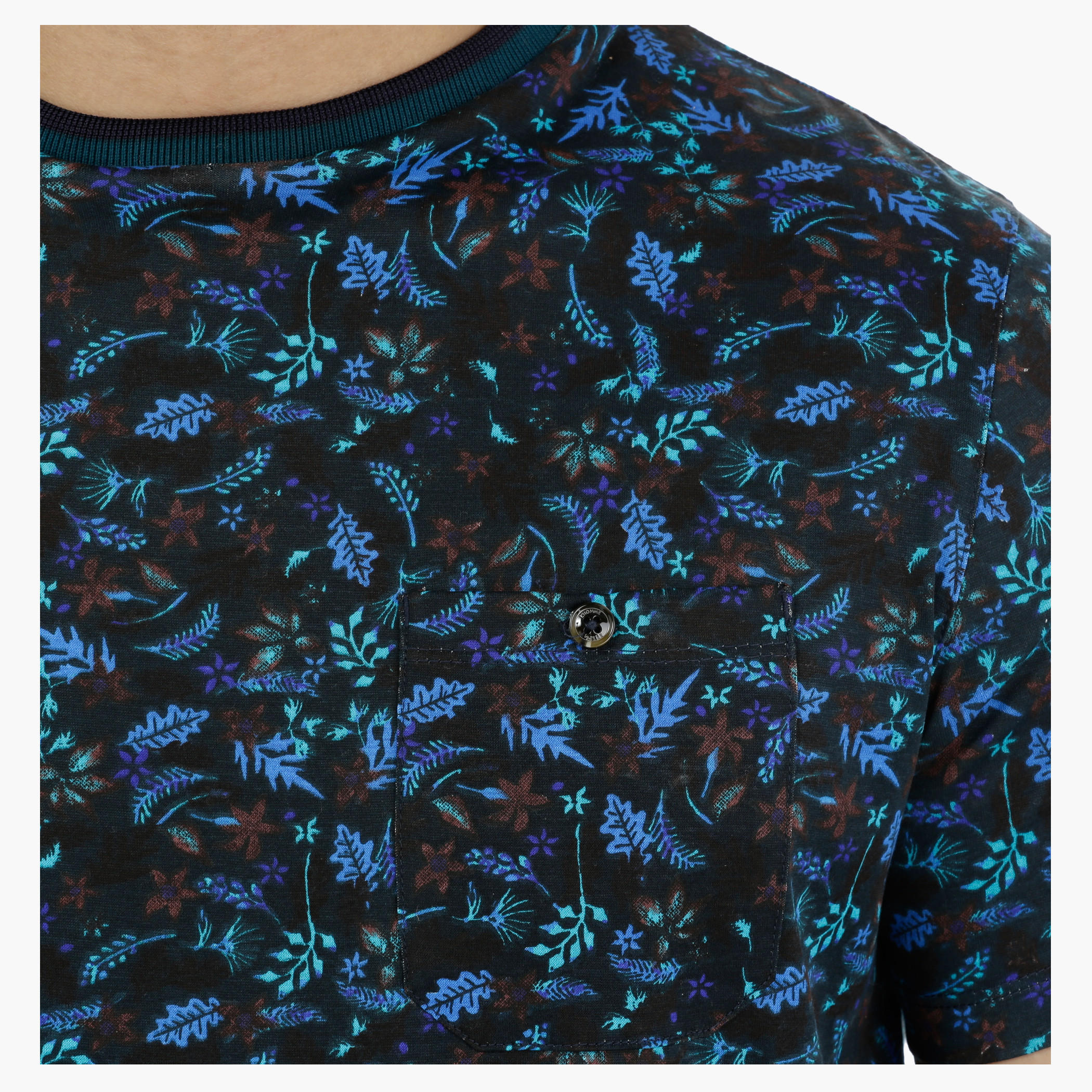 L' Homme Printed T-Shirt-men-clothing-tshirtsandpolos-tshirts-image-4