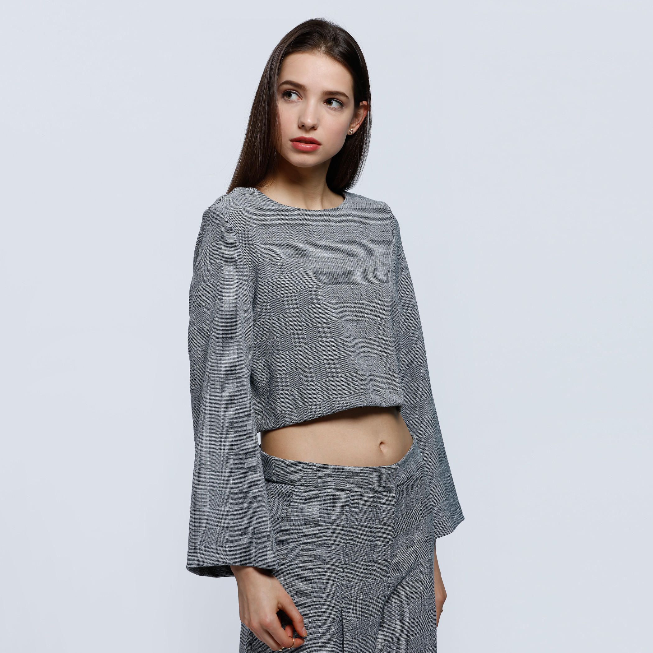 Elle Long Sleeves Crop Top-women-clothing-shirtsandblouses-blouses-image-1