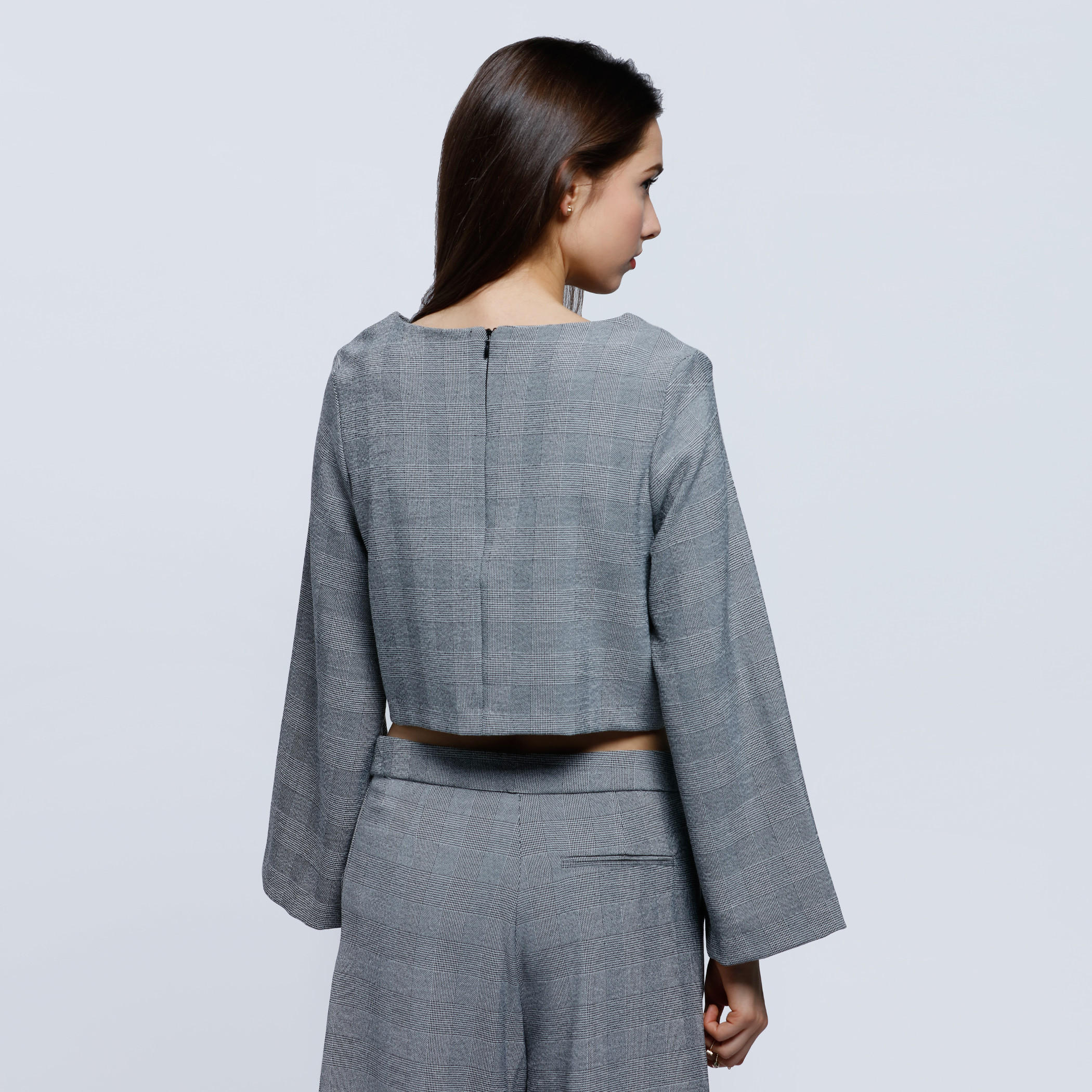 Elle Long Sleeves Crop Top-women-clothing-shirtsandblouses-blouses-image-2