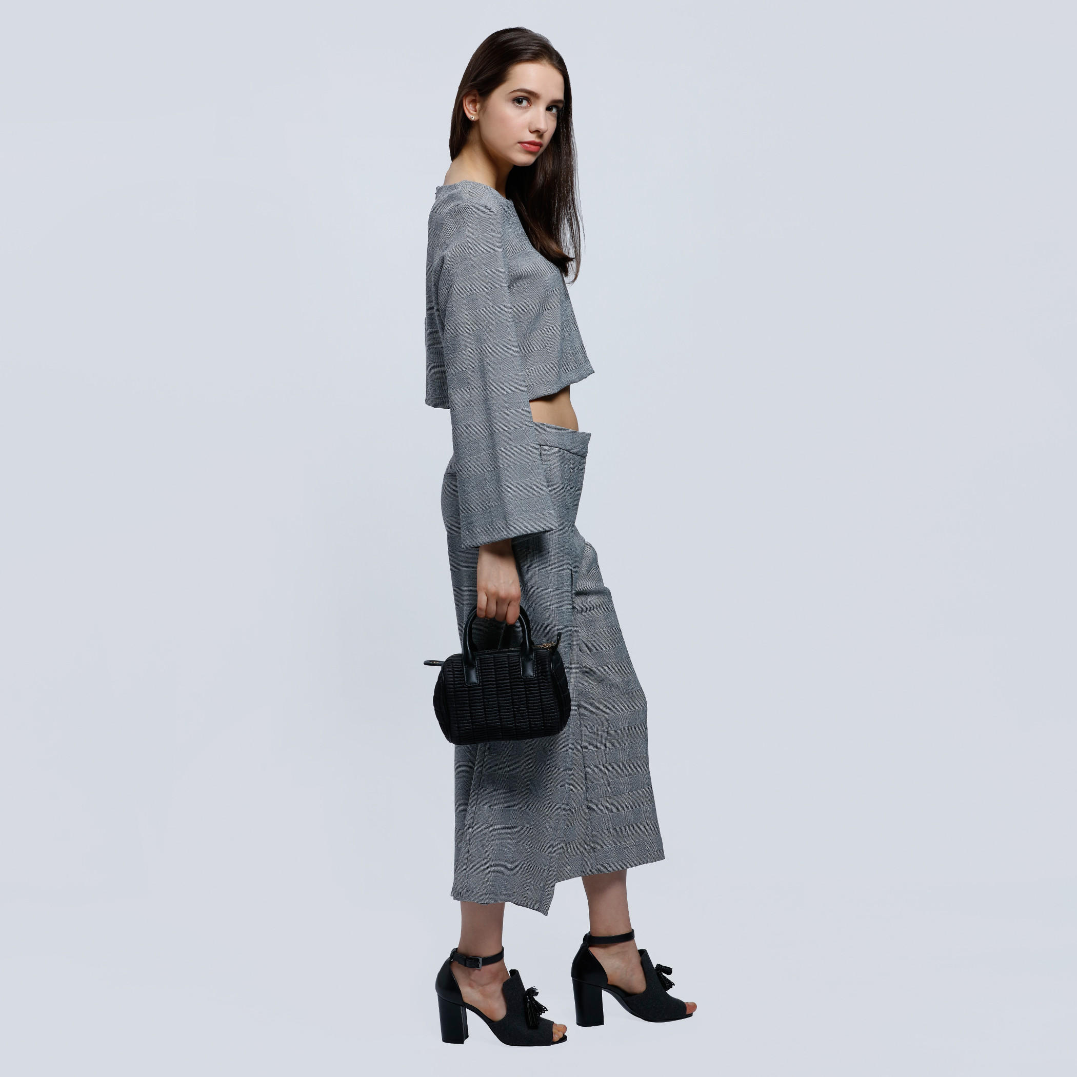 Elle Long Sleeves Crop Top-women-clothing-shirtsandblouses-blouses-image-5