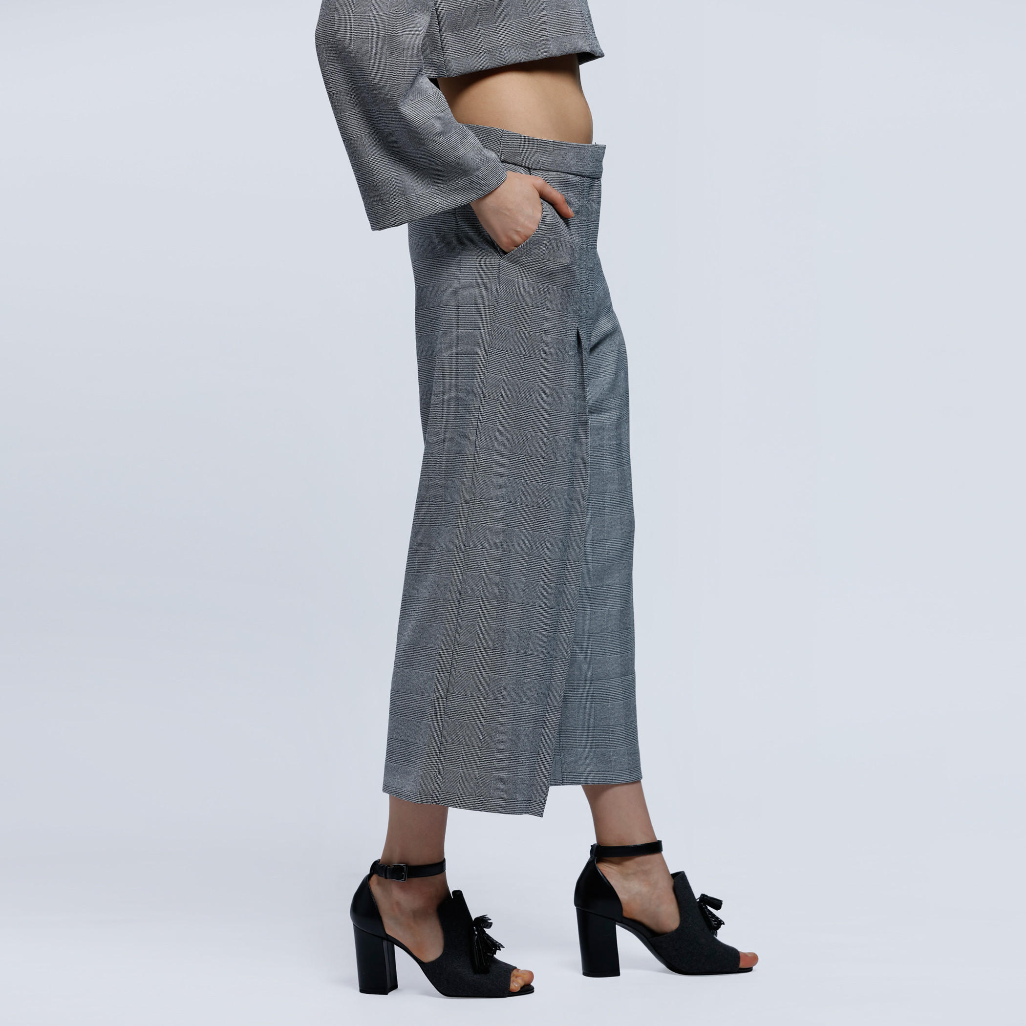 Elle Textured Culottes-women-clothing-bottoms-trousers-image-3