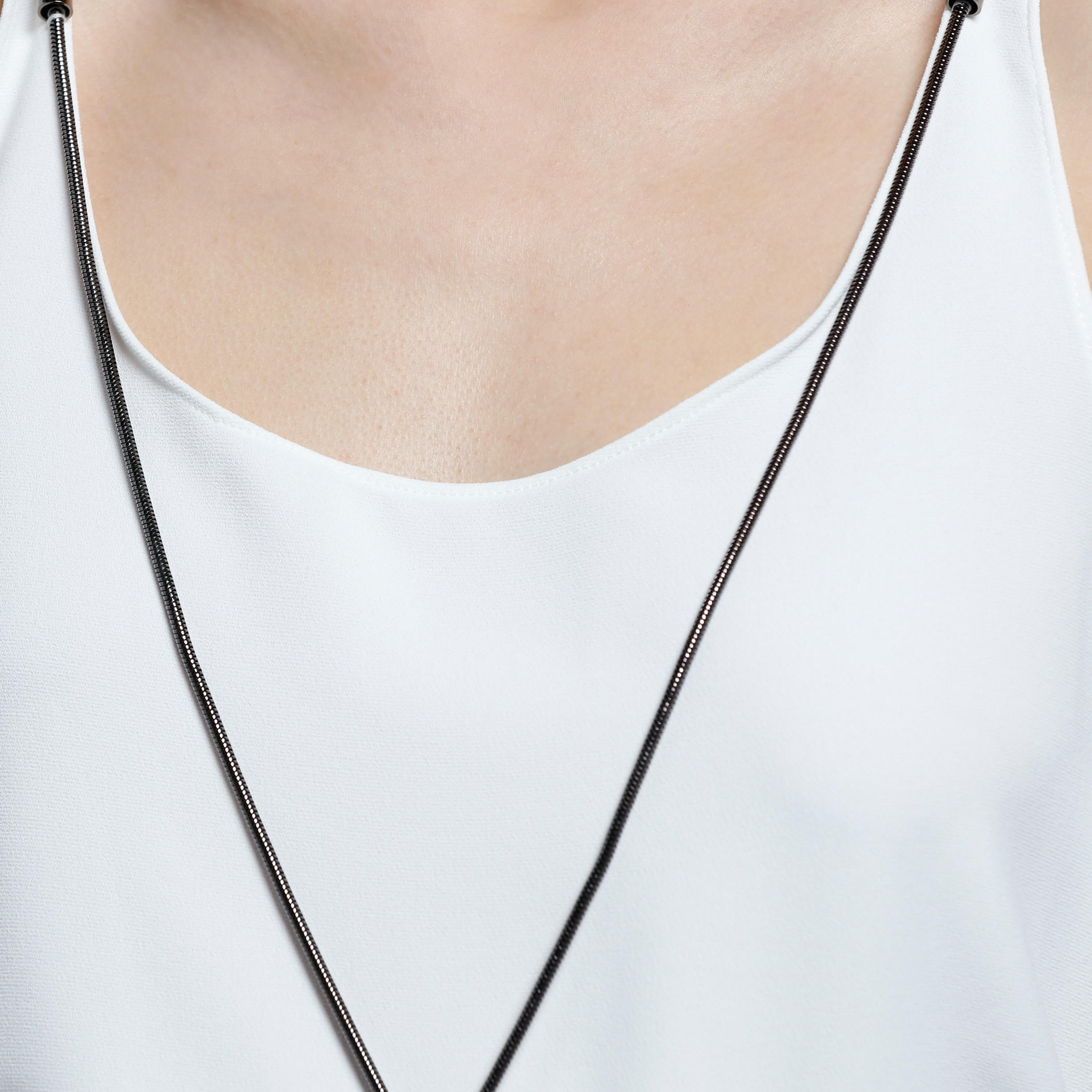 Chain Detail Sleeveless V-Neck Top-women-clothing-shirtsandblouses-blouses-image-4