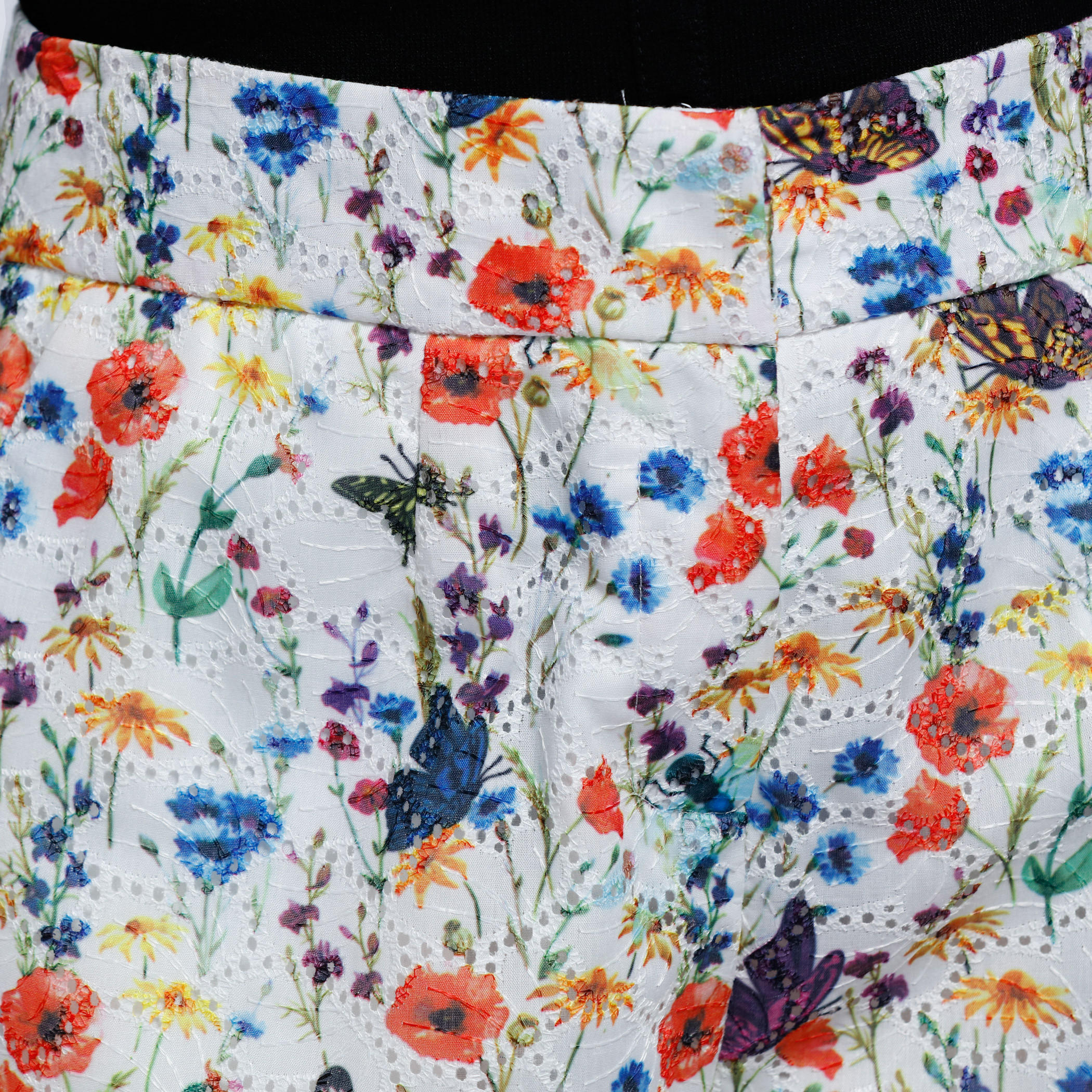 Schiffli Floral Printed Culottes-women-clothing-bottoms-trousers-image-4