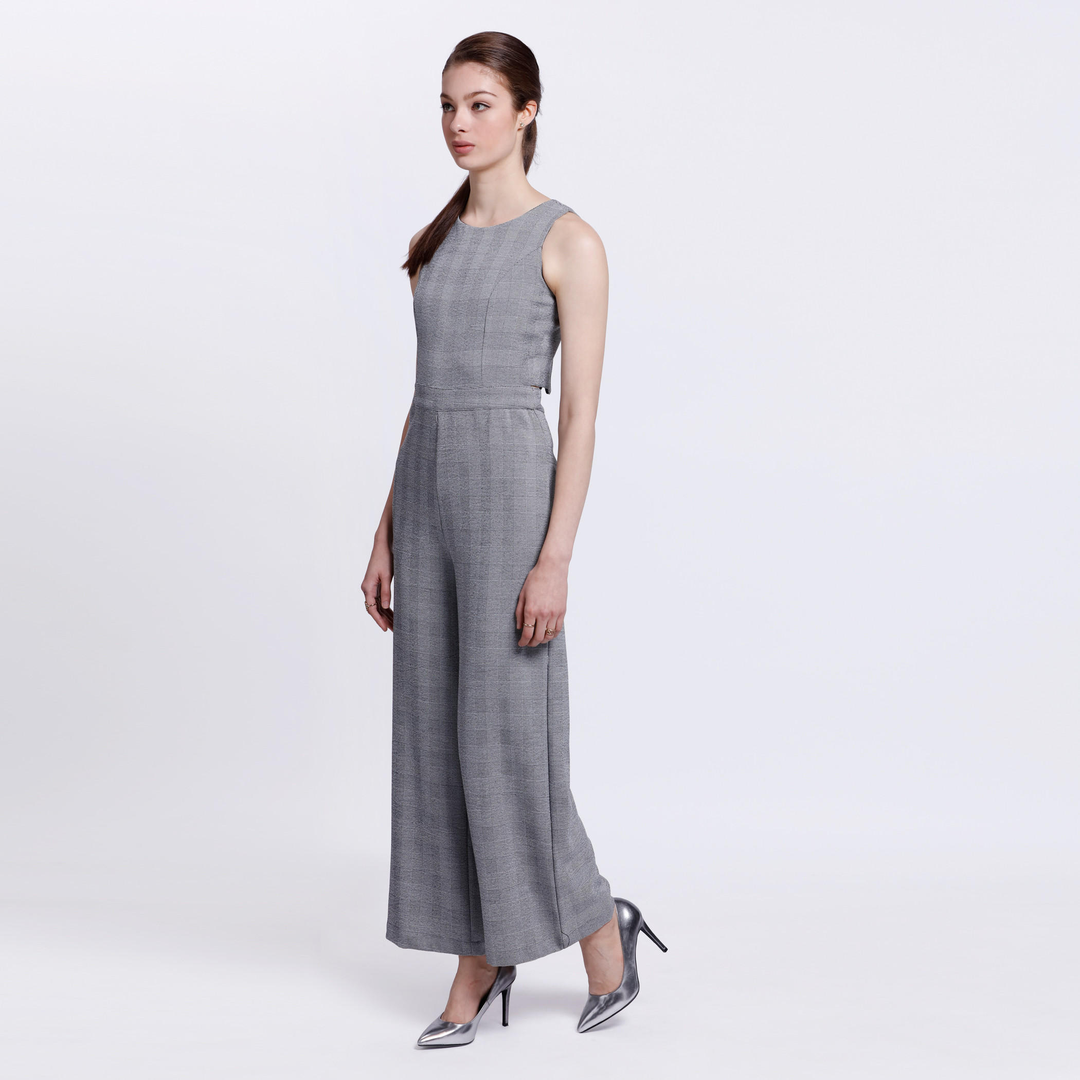Textured Sleeveless Jumpsuit with Strap Back-women-clothing-jumpsuits-image-3