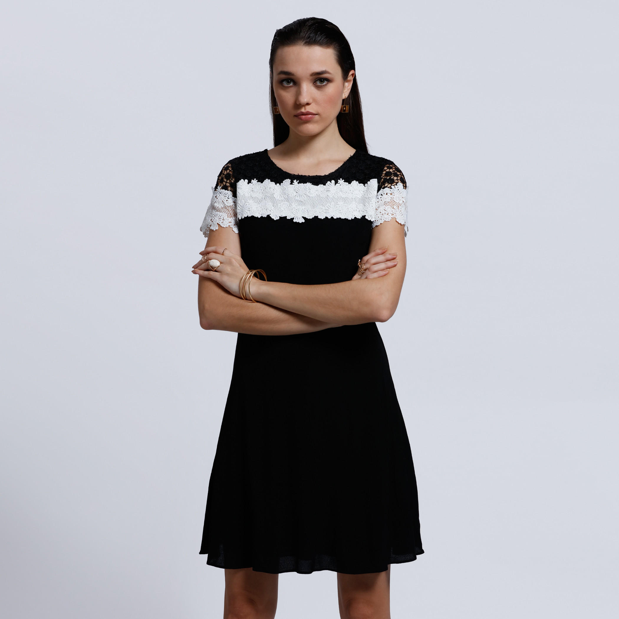 Elle Short Sleeves Round Neck Dress with Lace Detail-women-clothing-dresses-image-1