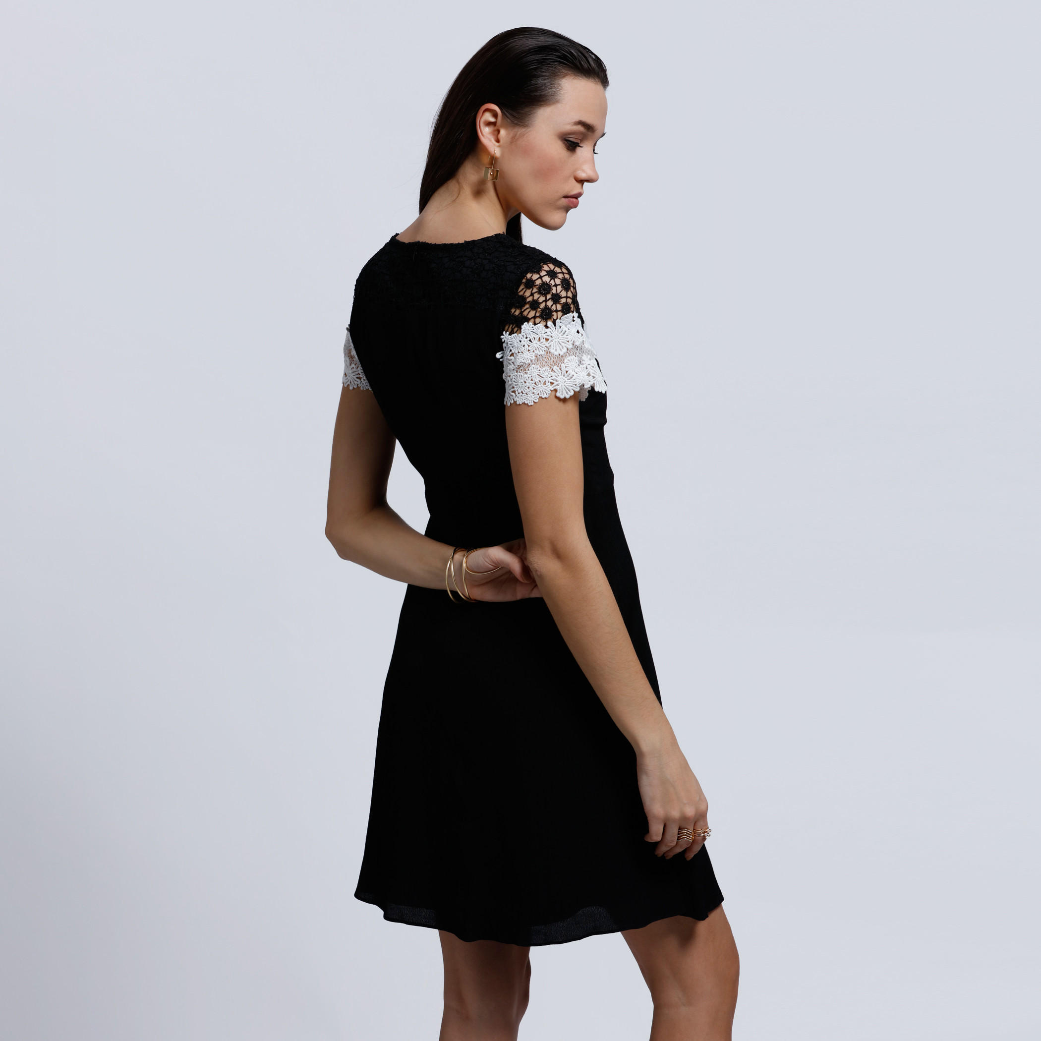 Elle Short Sleeves Round Neck Dress with Lace Detail-women-clothing-dresses-image-2