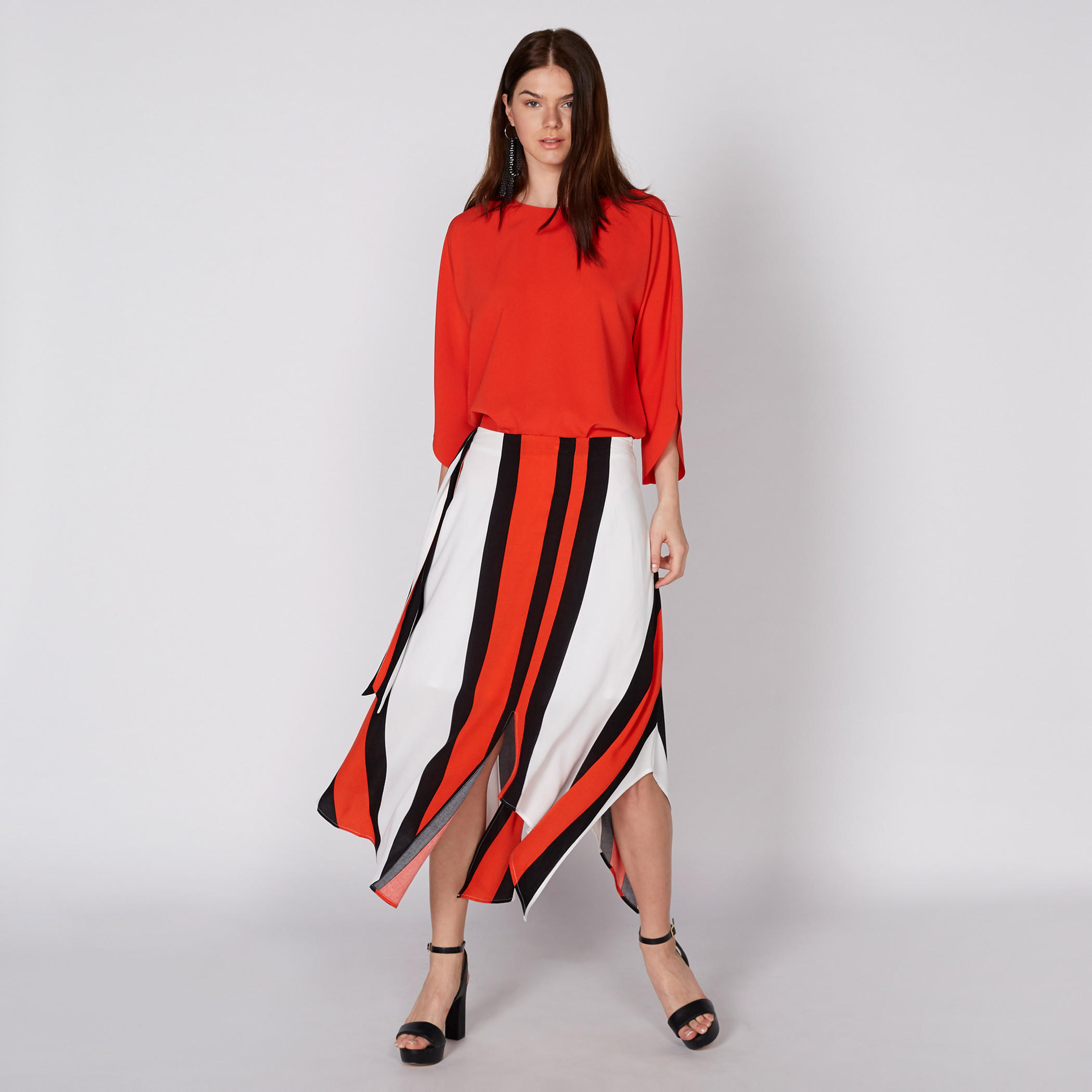 تنورة ماكسي مقلّمة برباط إغلاق من إيل-women-clothing-bottoms-skirts-image-1