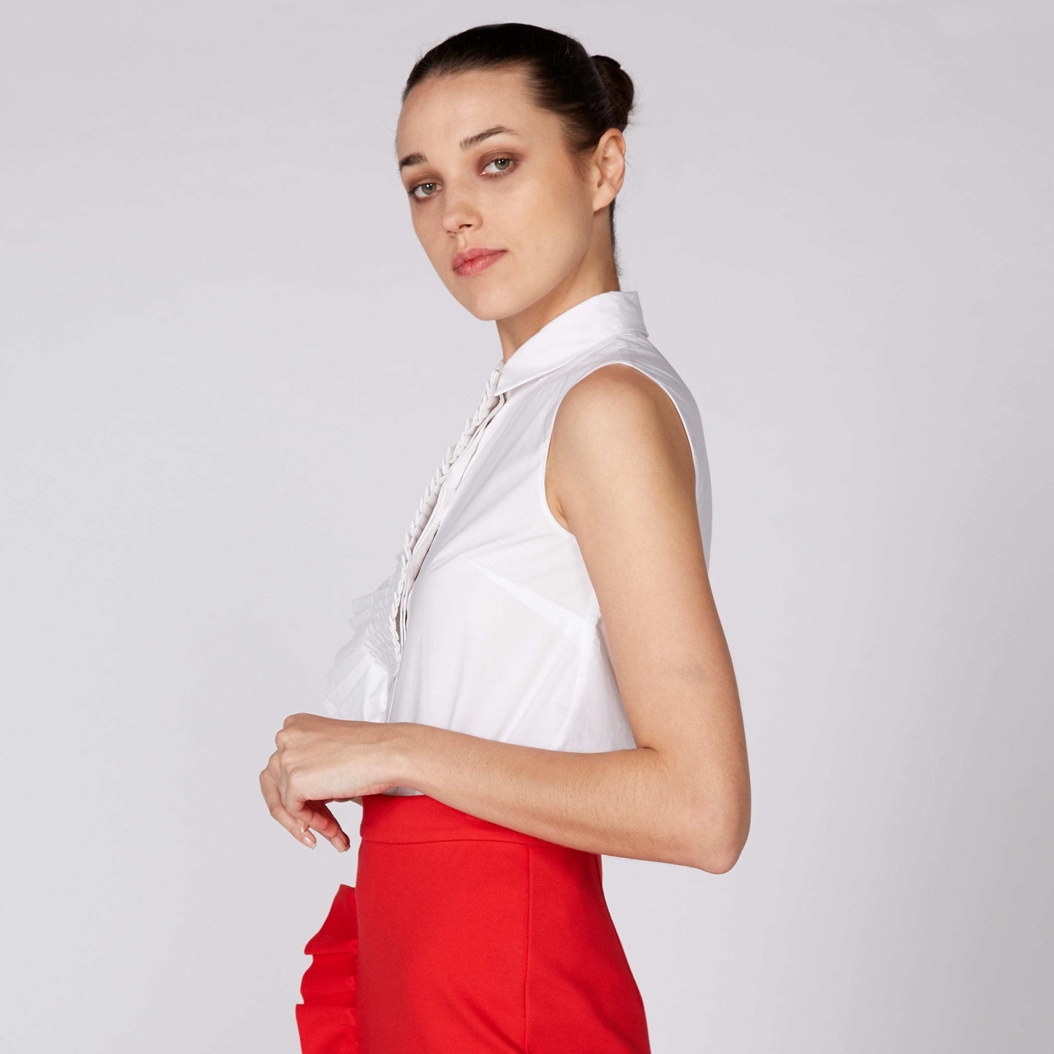 بلوزة دون أكمام بتفاصيل كشكش من إيل-women-clothing-shirtsandblouses-blouses-image-2
