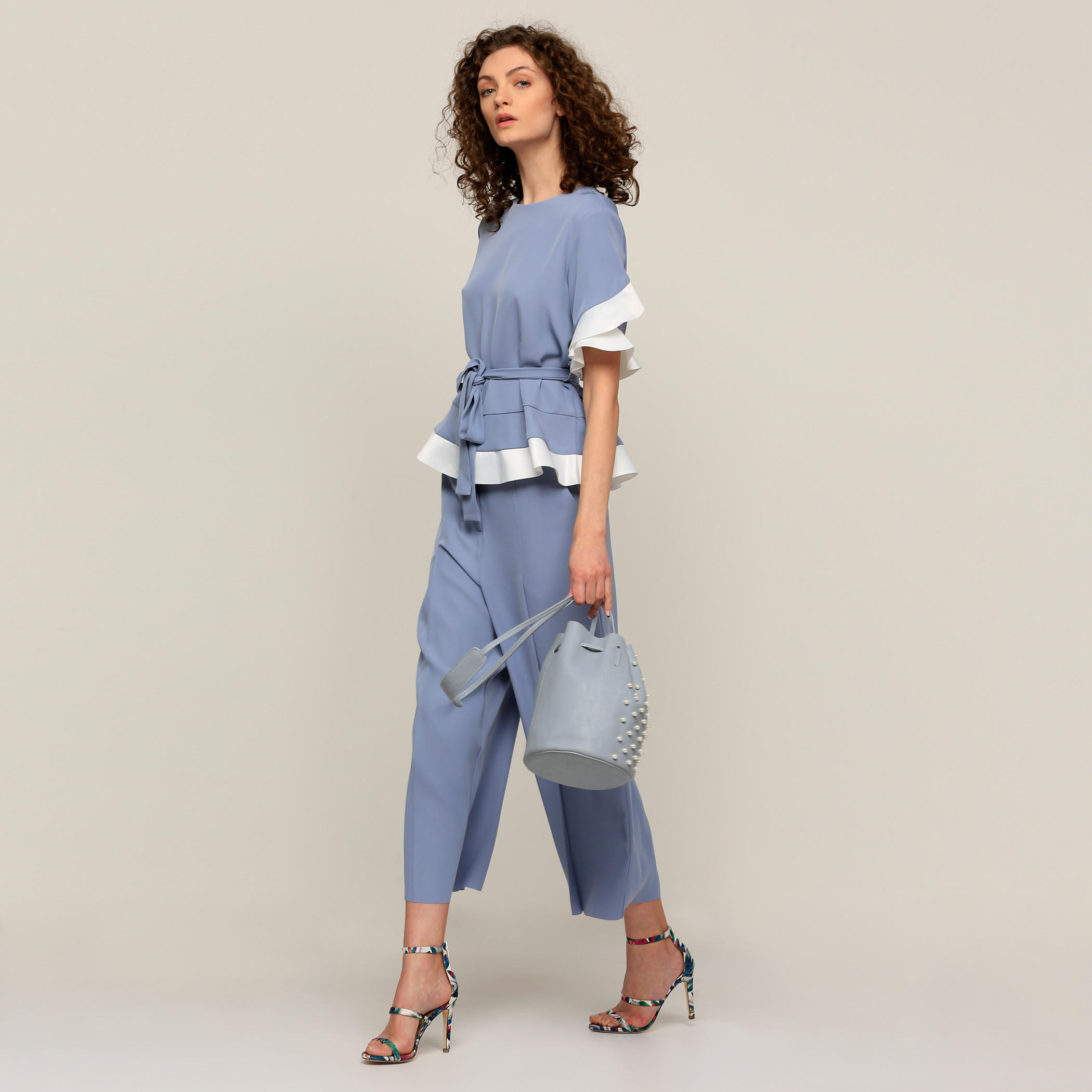 بنطال قصير بخصر مطّاطي وجيوب من إيل-women-clothing-bottoms-trousers-image-5
