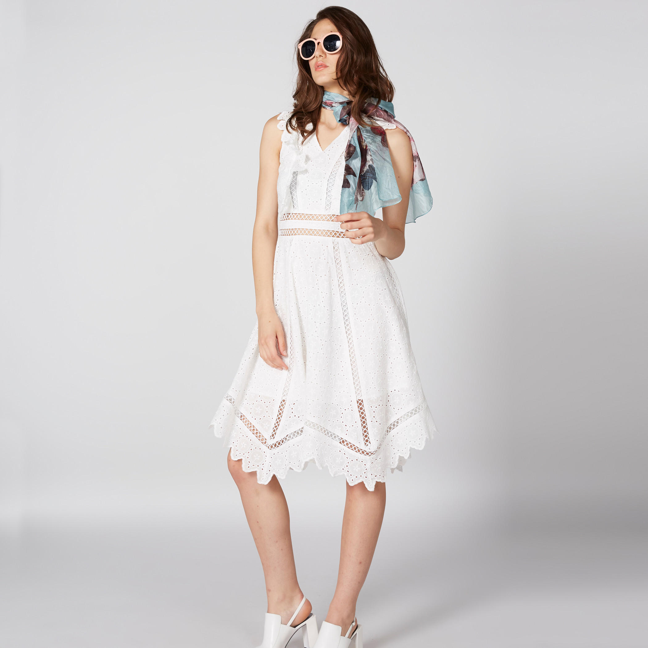فستان شيفلي متوسط الطول دون أكمام بحوّاف غير مستوية من إيل-women-clothing-dresses-image-4