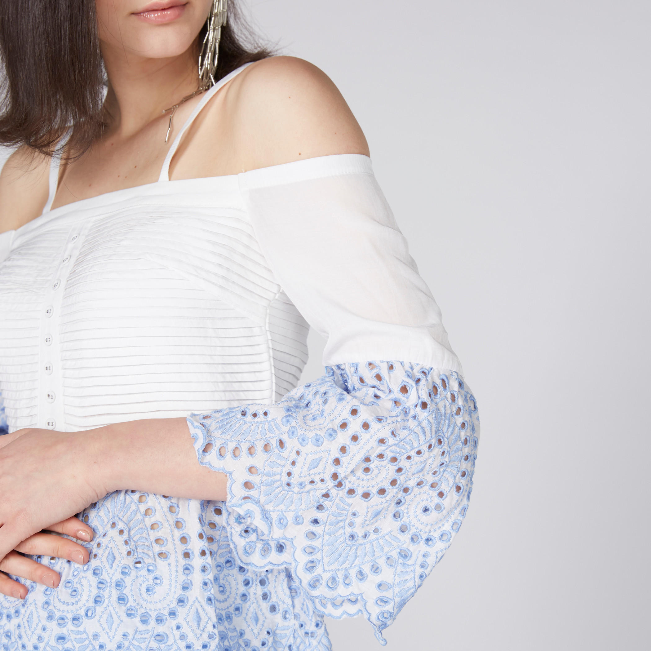 بلوزة مكشوفة الأكتاف بتفاصيل شيفلي من إيل-women-clothing-shirtsandblouses-blouses-image-2