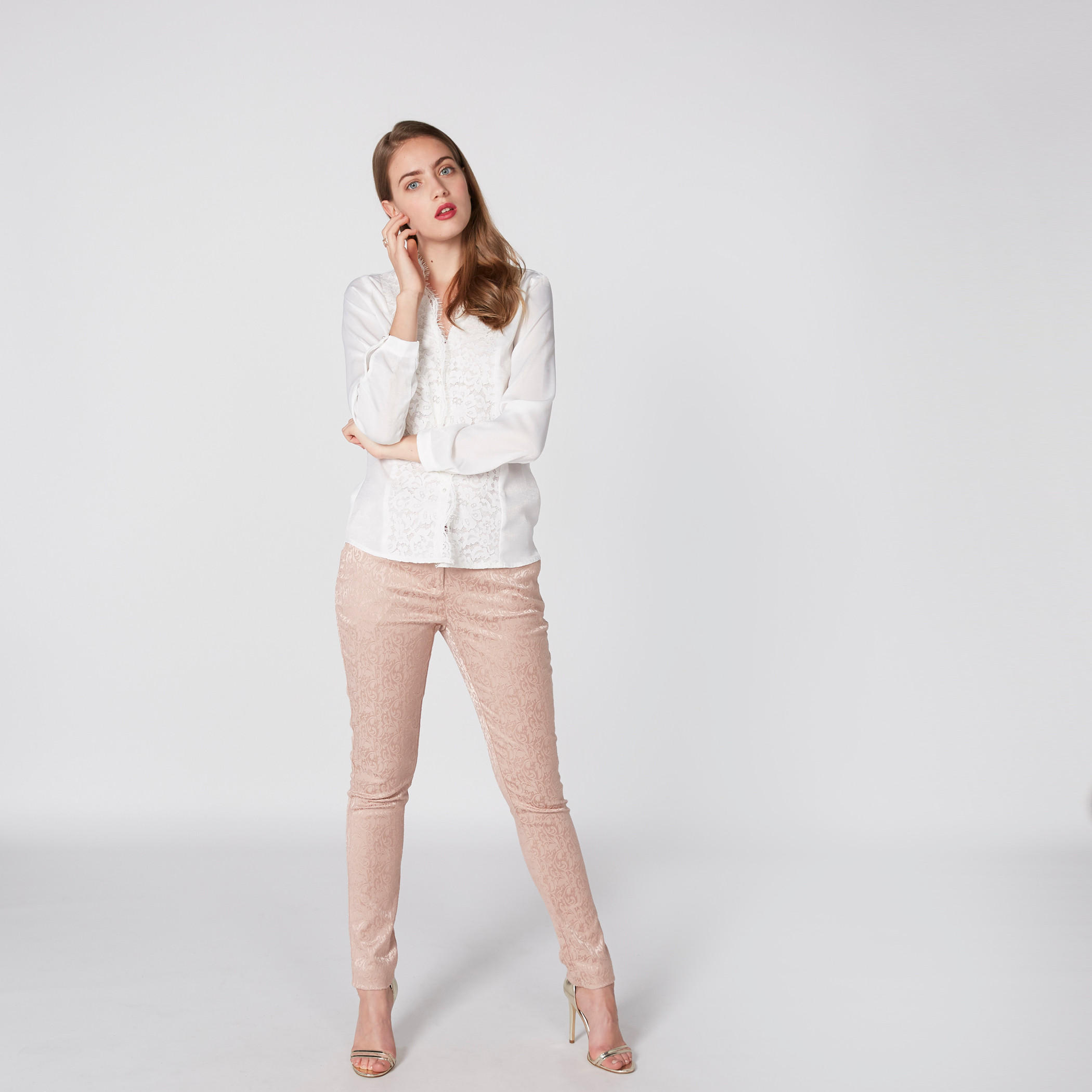 بنطال طويل بجيوب وسحاب إغلاق-women-clothing-bottoms-trousers-image-2