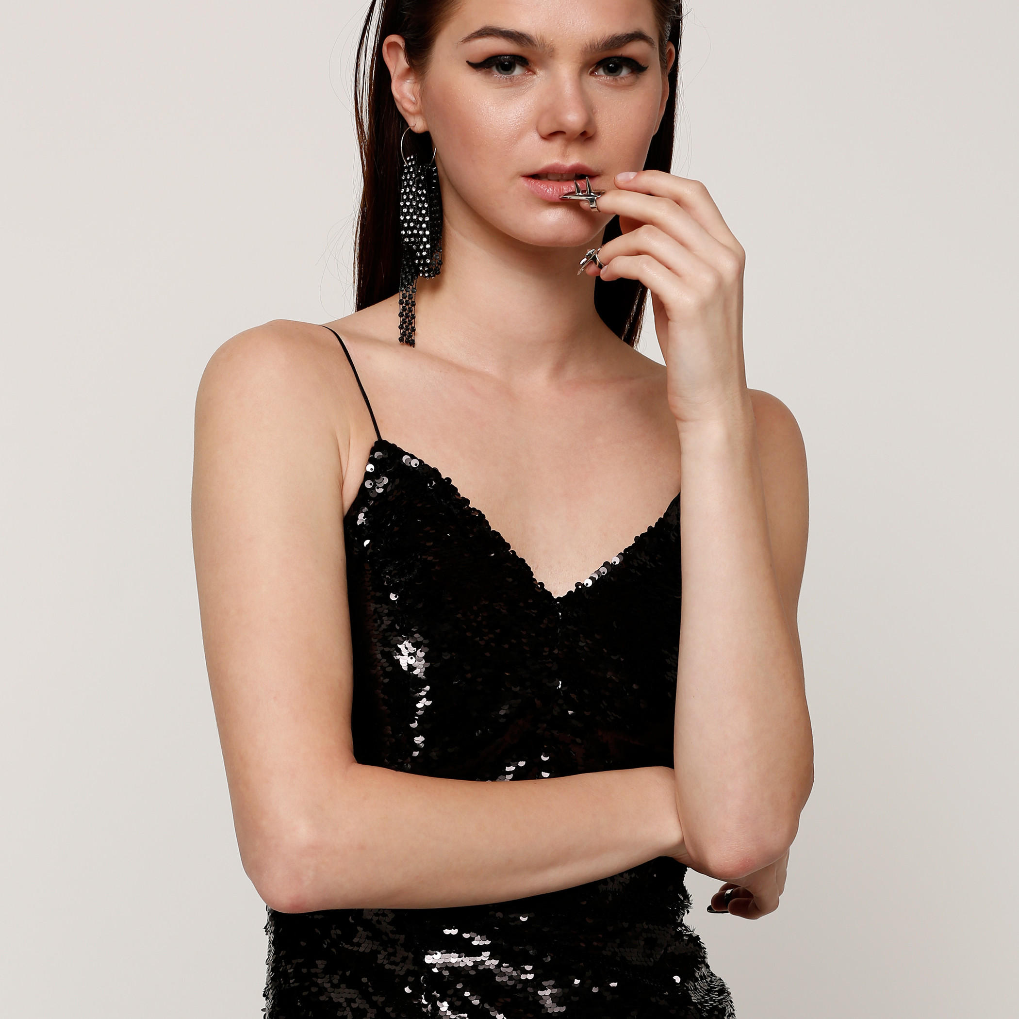 فستان متوسط الطول بحمّالات رفيعة من إيل-women-clothing-dresses-image-4
