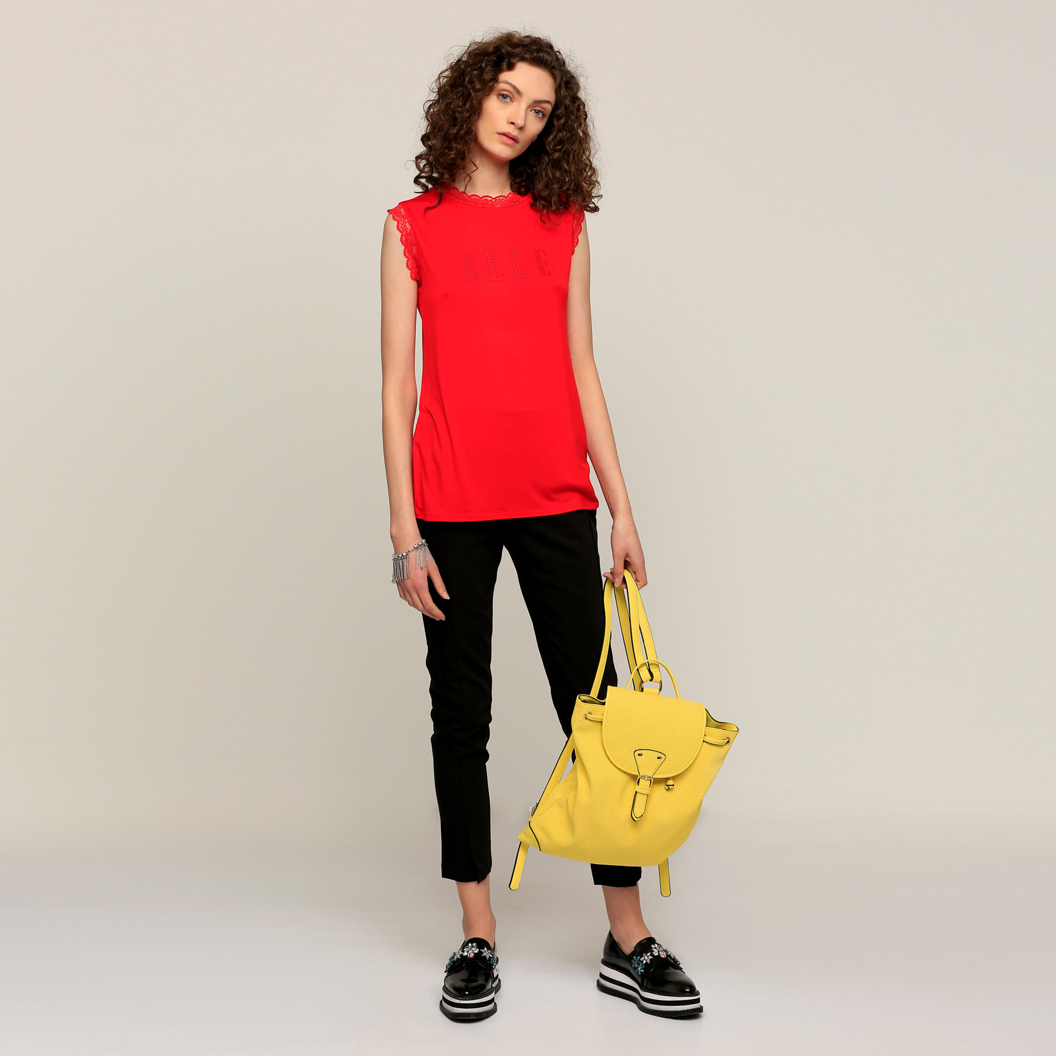 تيشيرت دون أكمام مزيّن بتفاصيل دانتيل من إيل-women-clothing-shirtsandblouses-blouses-image-10