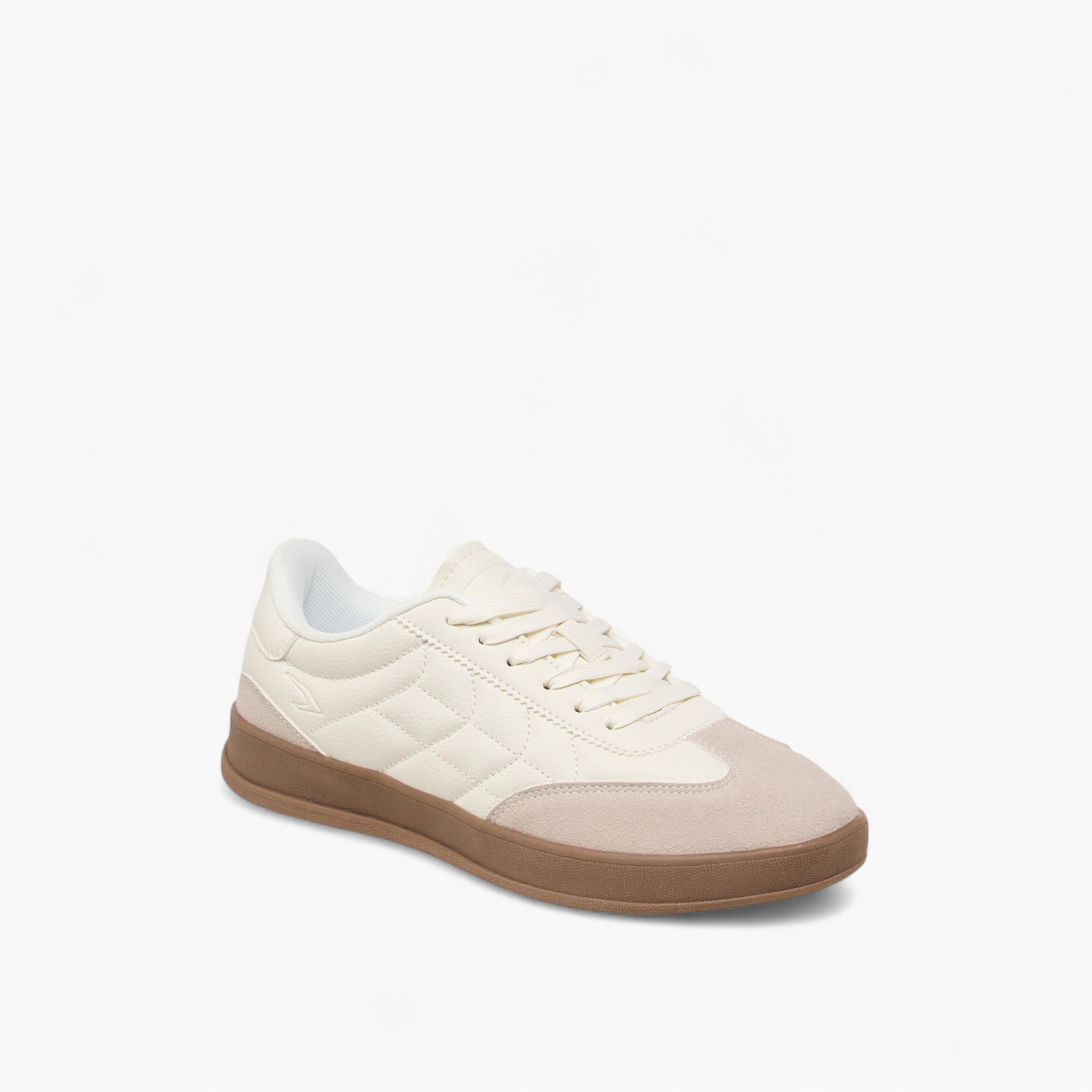 حذاء سنيكرز برباط إغلاق من داش-women-shoes-sneakers-image-10