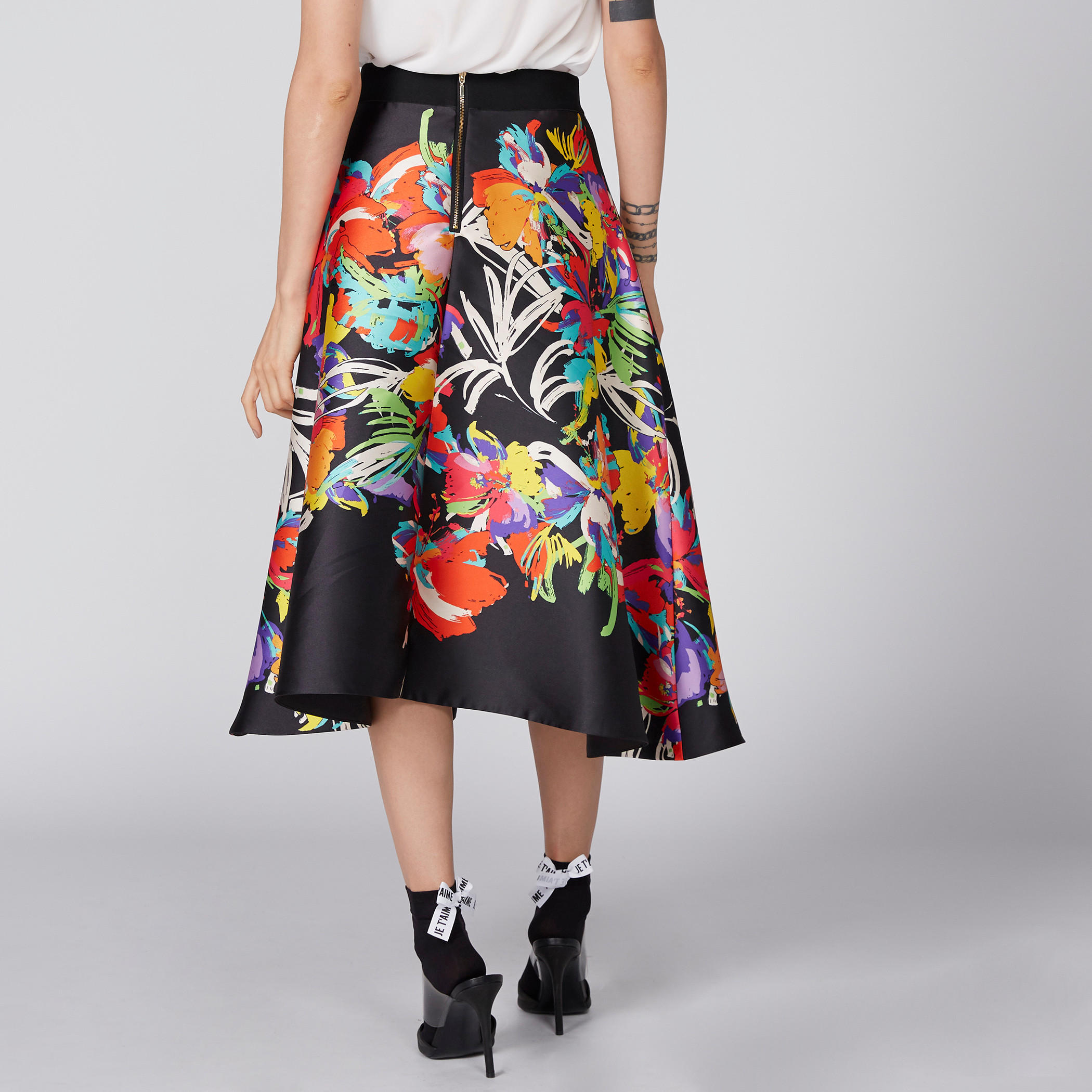 تنورة متوسطة الطول بخصر مطّاطي وطبعات من إيل-women-clothing-bottoms-skirts-image-5