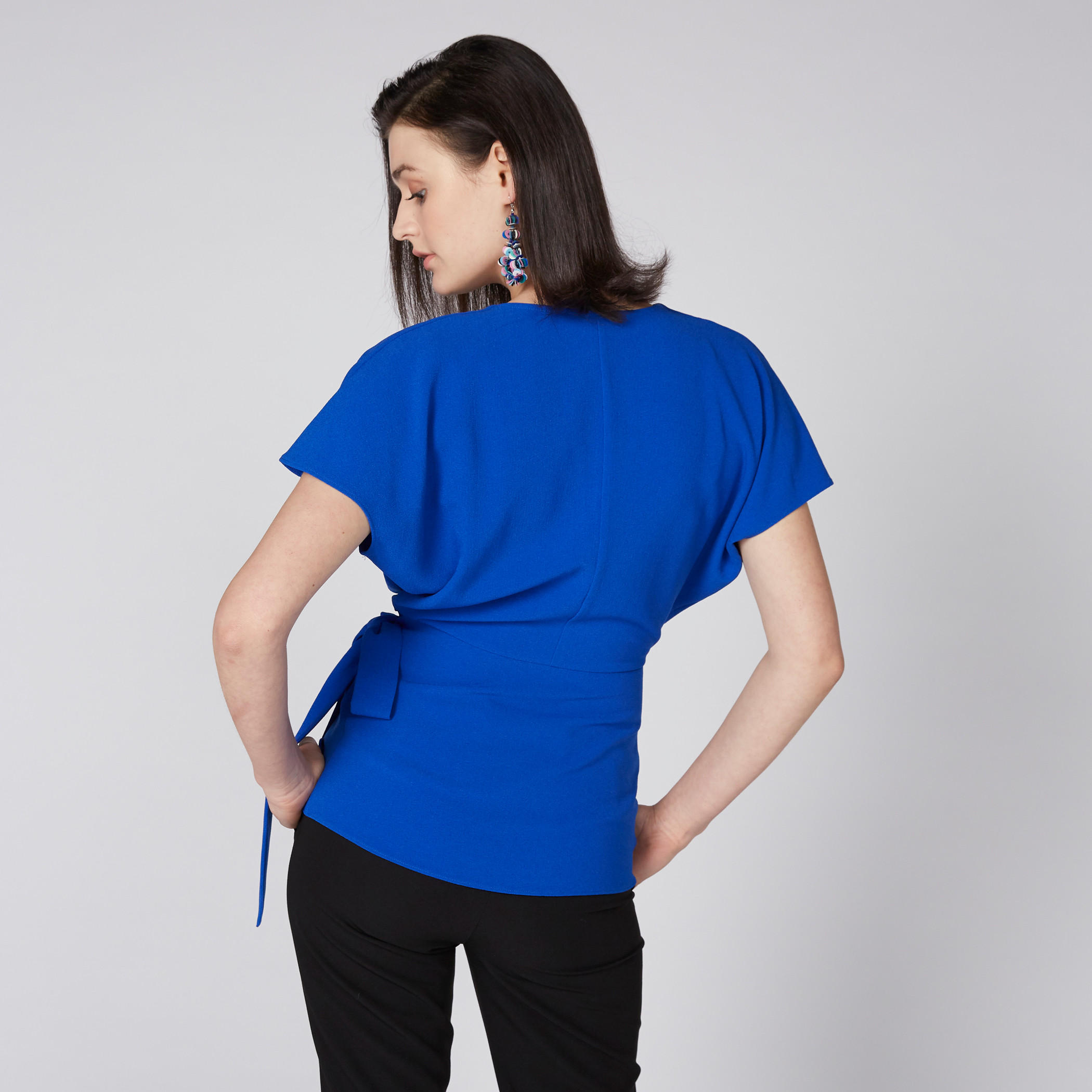 بلوزة بأكمام قصيرة ورباط-women-clothing-shirtsandblouses-blouses-image-2