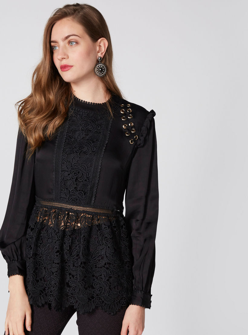 بلوزة بياقة مستديرة وأكمام طويلة وتفاصيل دانتيل من إيل-women-clothing-shirtsandblouses-blouses-image-3