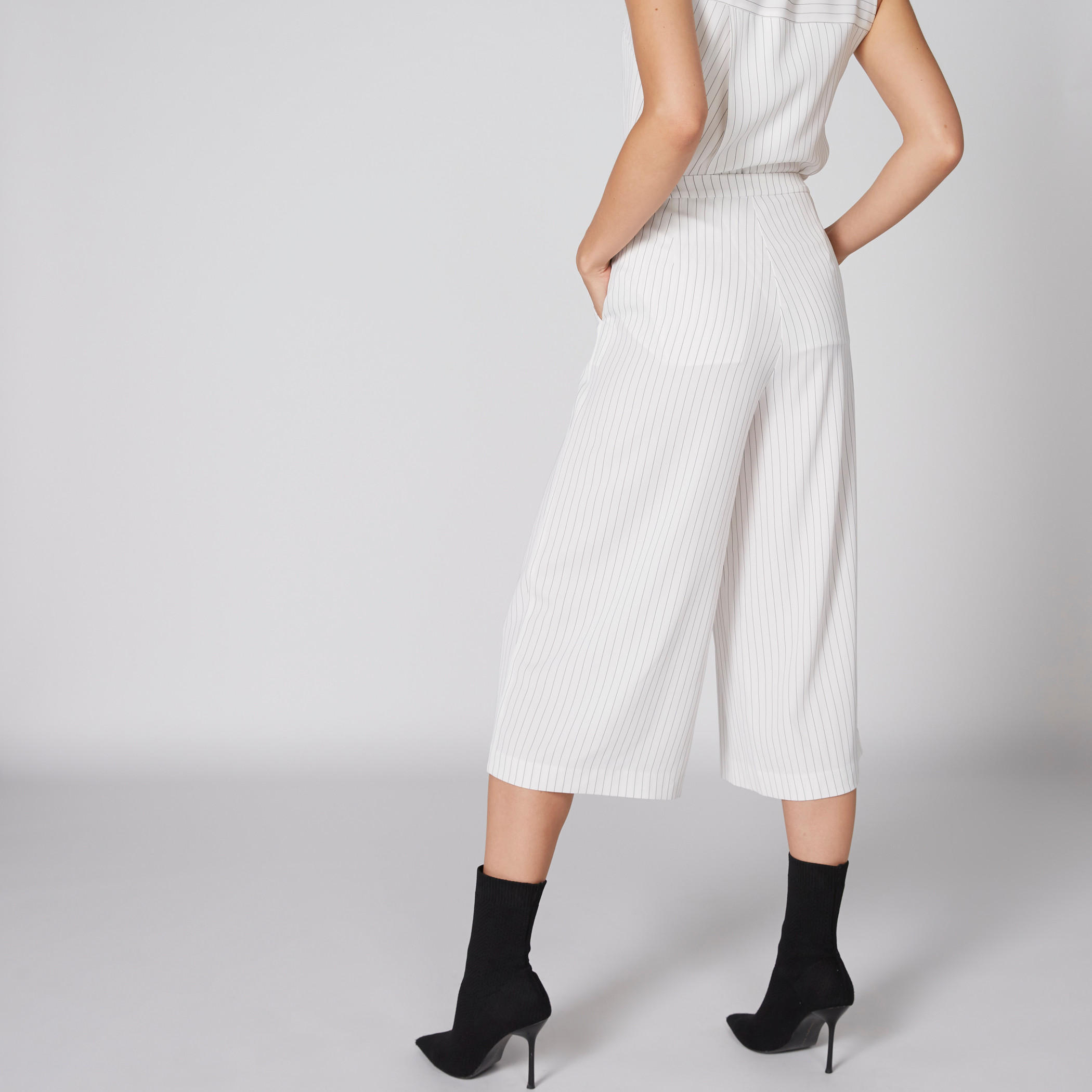 بنطال واسع الساقين بجيوب من إيل-women-clothing-bottoms-trousers-image-2
