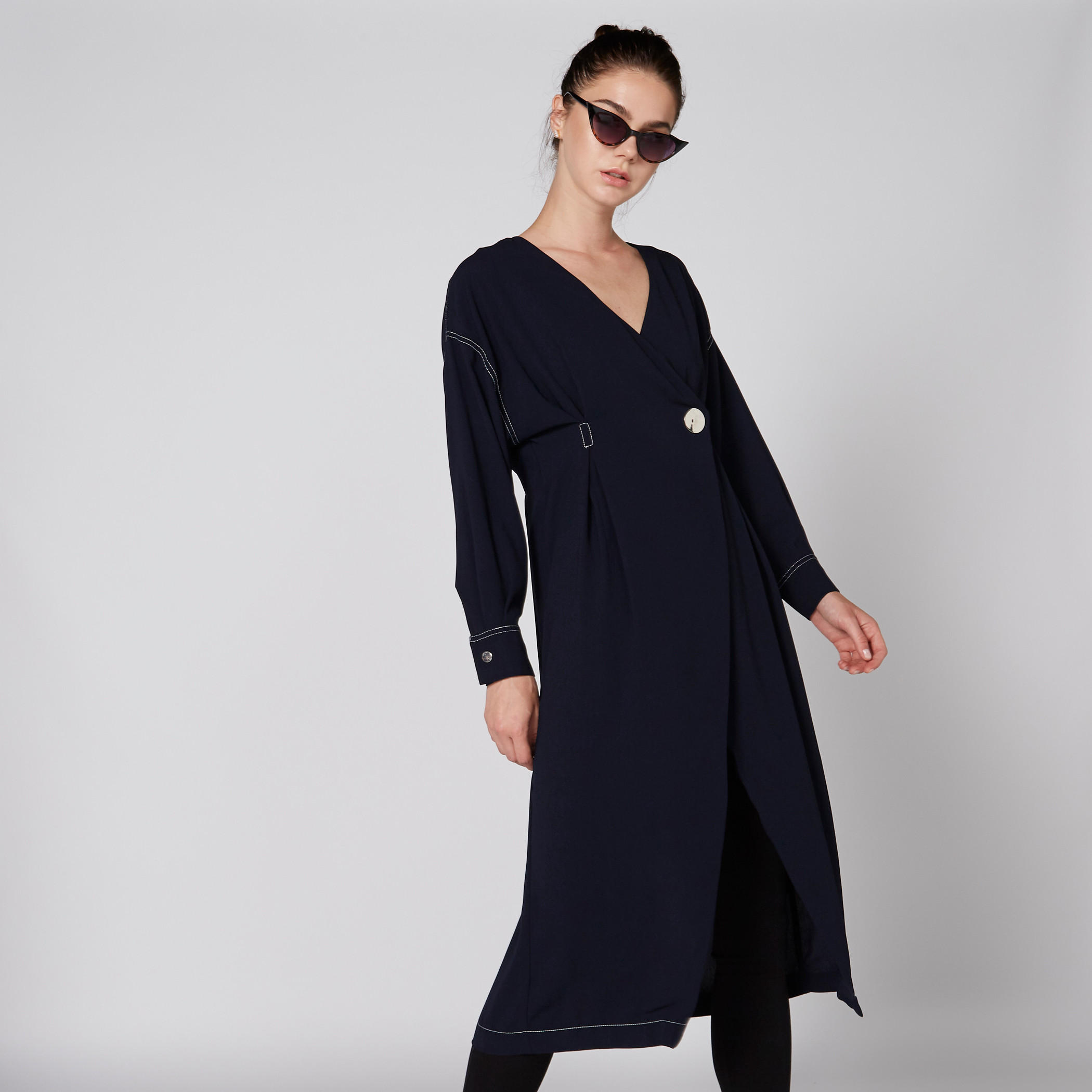 Elle Longline Wrap Jacket with Long Sleeves and Button Closure-women-winterwear-coatsandjackets-jackets-image-5