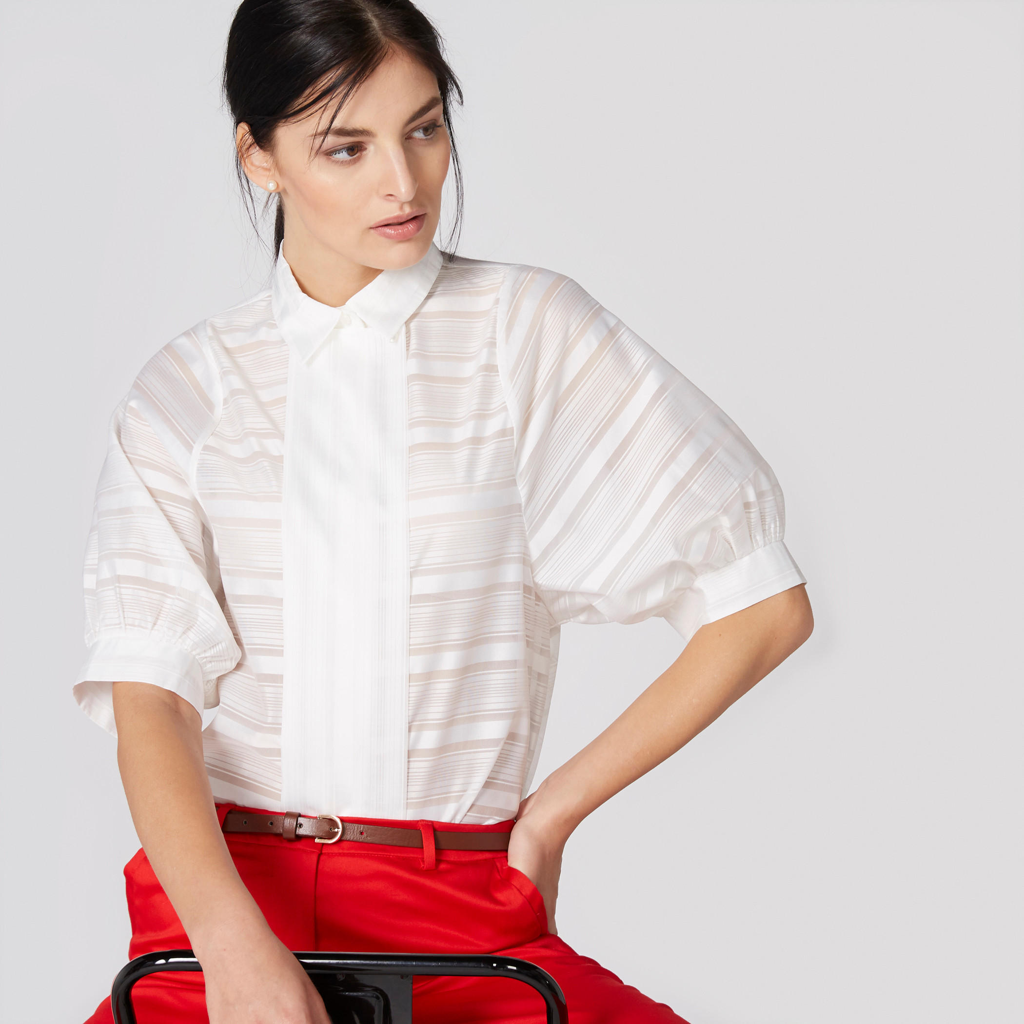 قميص مقلم بأكمام منتفخة وأزرار من إيل-women-clothing-shirtsandblouses-shirts-image-1