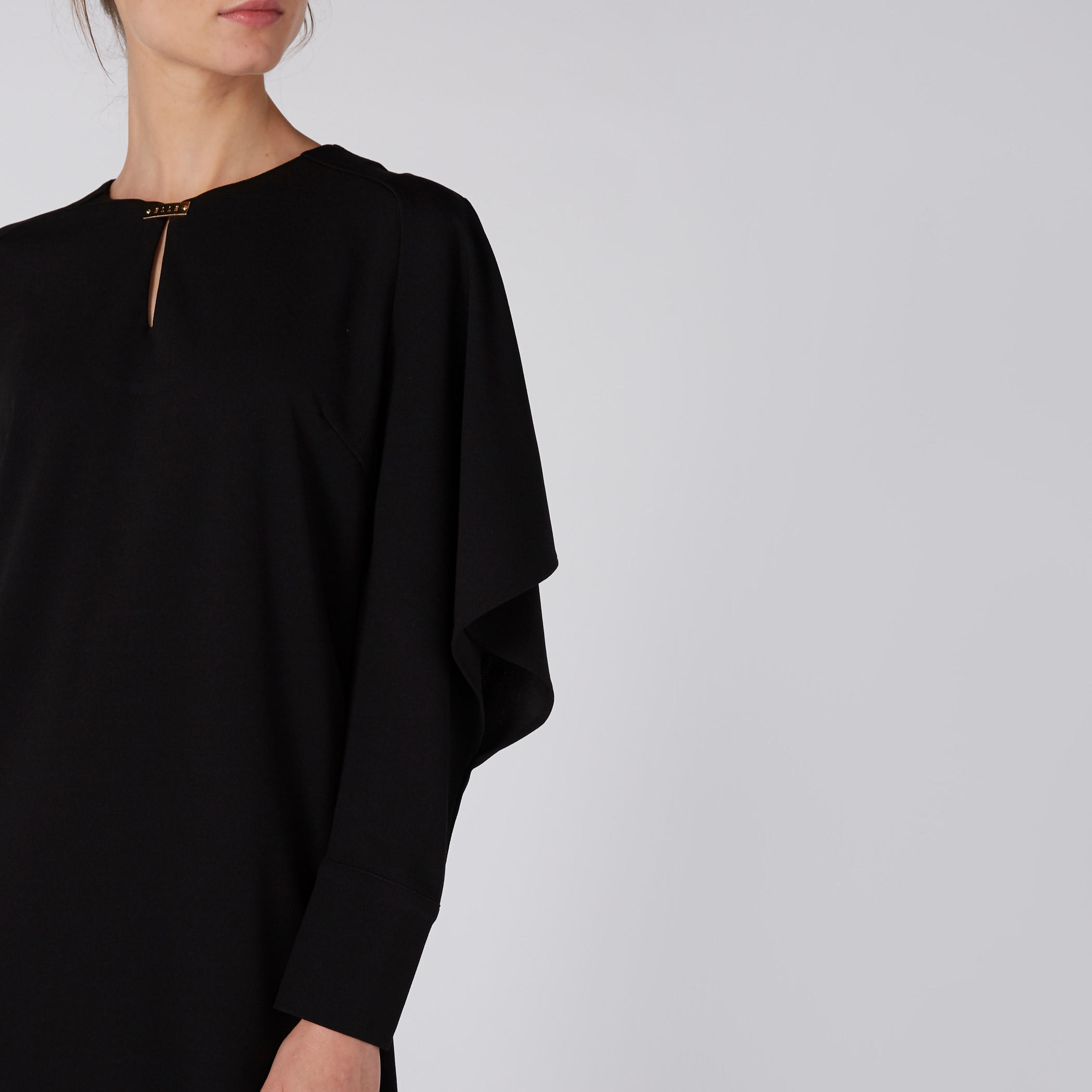 فستان ميني بتفاصيل مفرغة وأكمام طويلة من إيل-women-clothing-dresses-image-1
