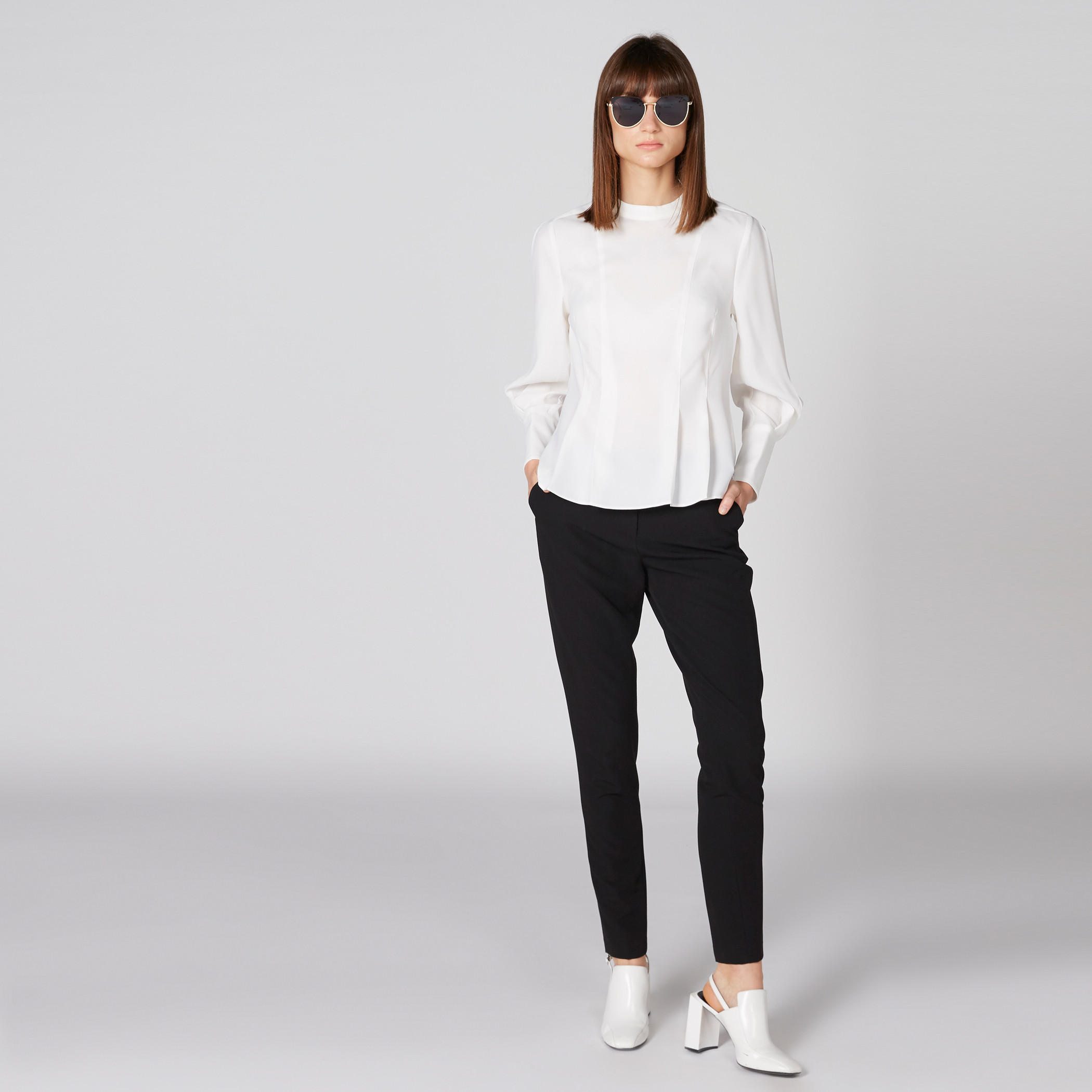بلوزة كشكش بأكمام طويلة وياقة عالية من إيل-women-clothing-shirtsandblouses-blouses-image-7