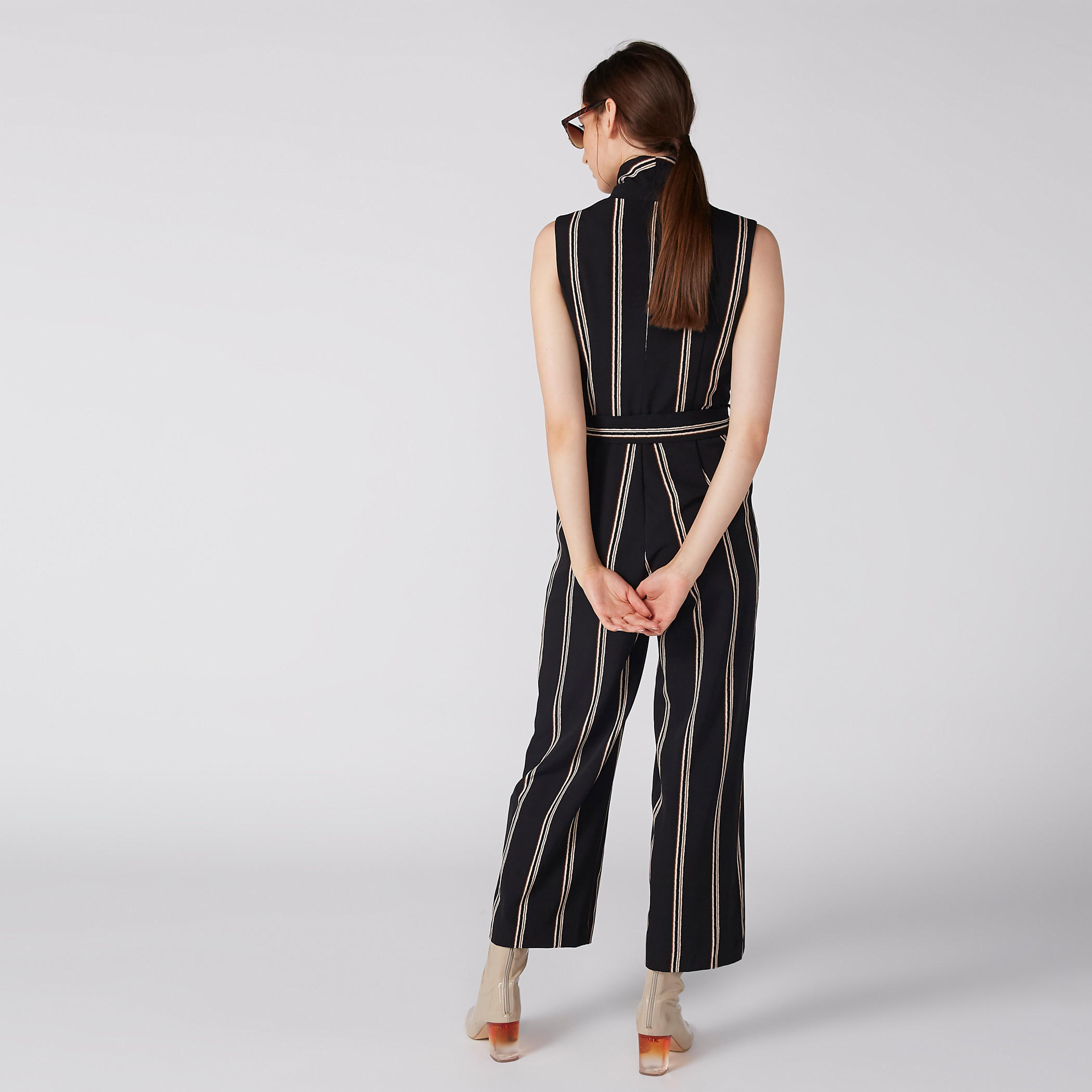 أفرول مقلم دون أكمام بحزام ورباط وجيوب من إيل-women-clothing-jumpsuits-image-2