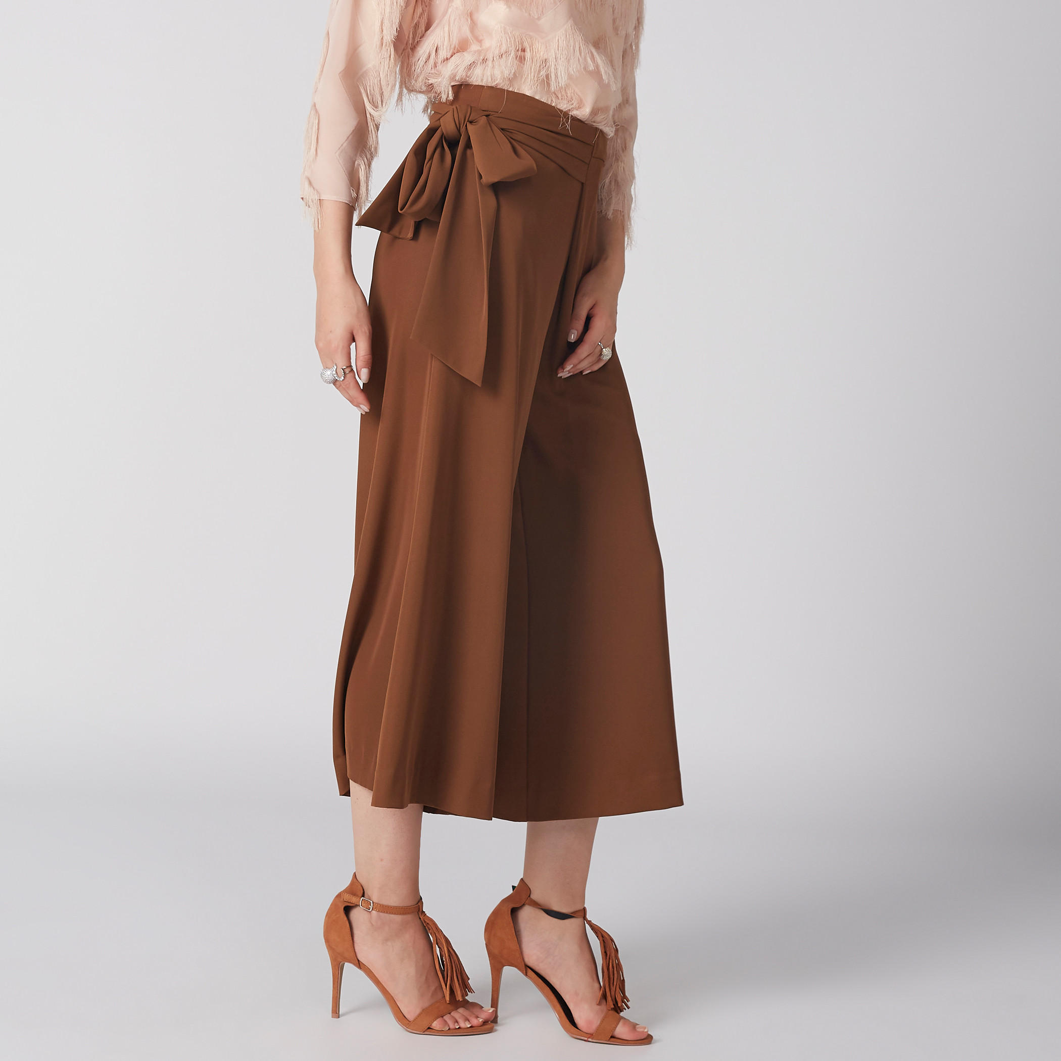 بنطال واسع الساقين بأربطة وجيوب من إيل-women-clothing-bottoms-trousers-image-3