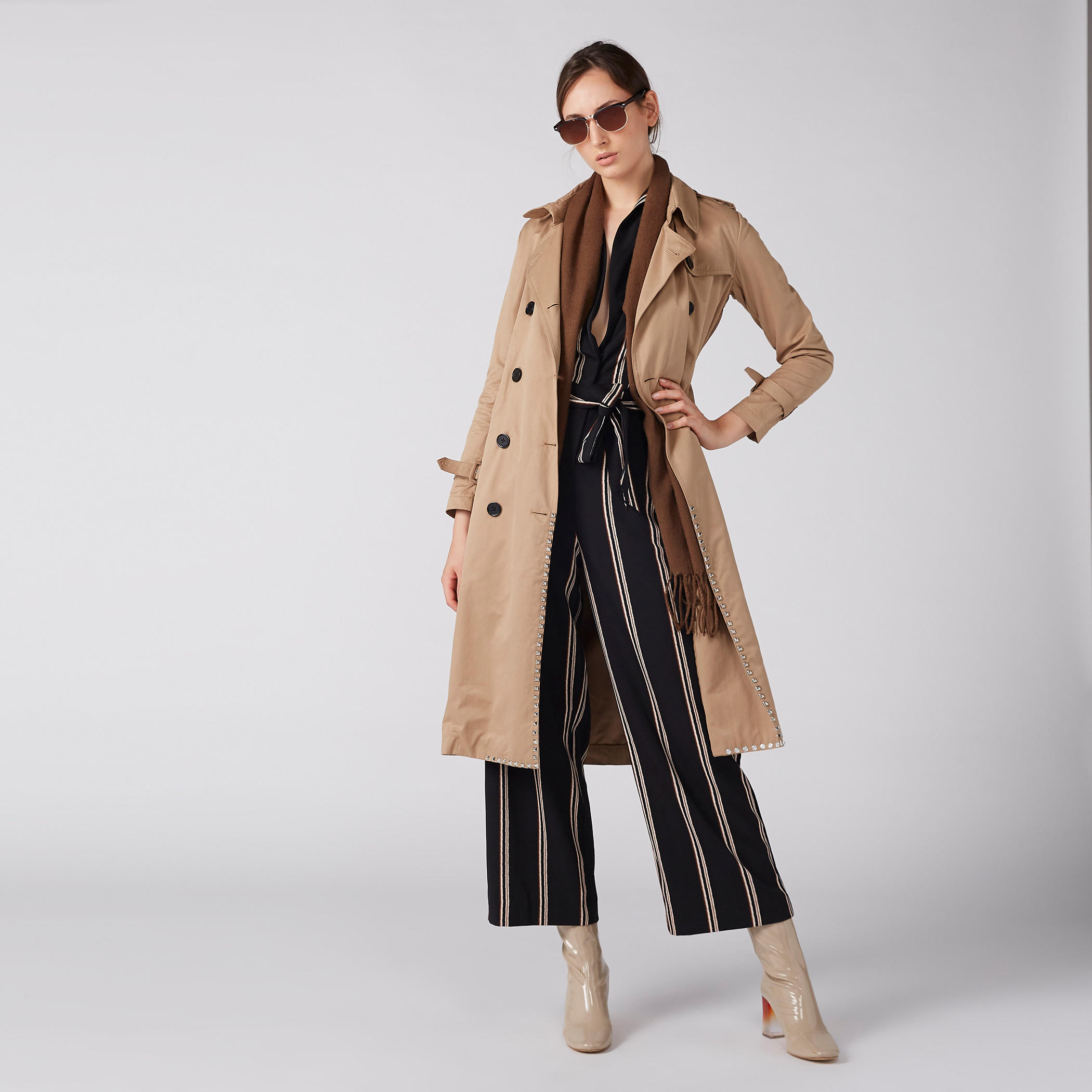 معطف مرصّع بزر إغلاق وأكمام طويلة من إيل-women-clothing-coatsandjackets-coats-image-1