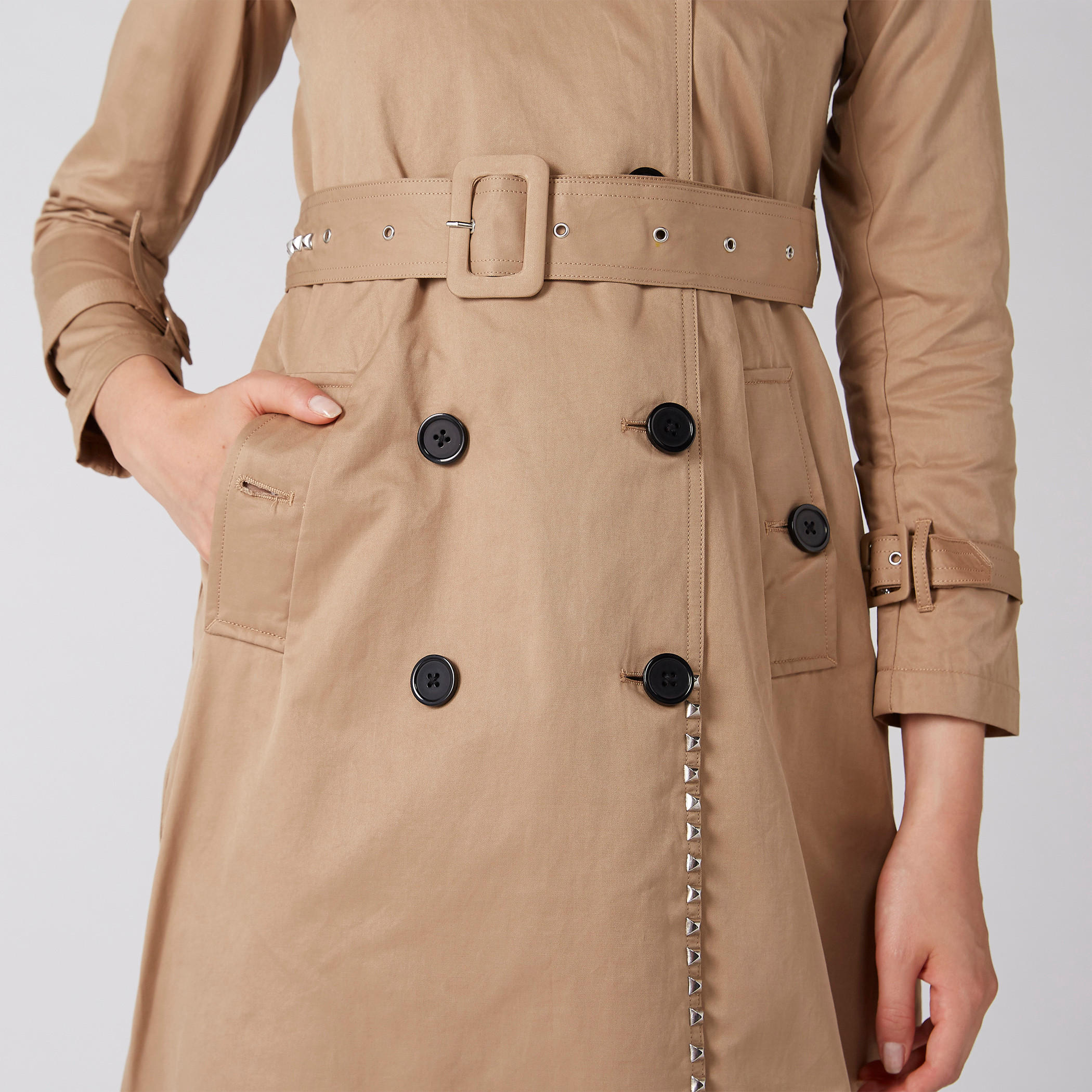 معطف مرصّع بزر إغلاق وأكمام طويلة من إيل-women-clothing-coatsandjackets-coats-image-3
