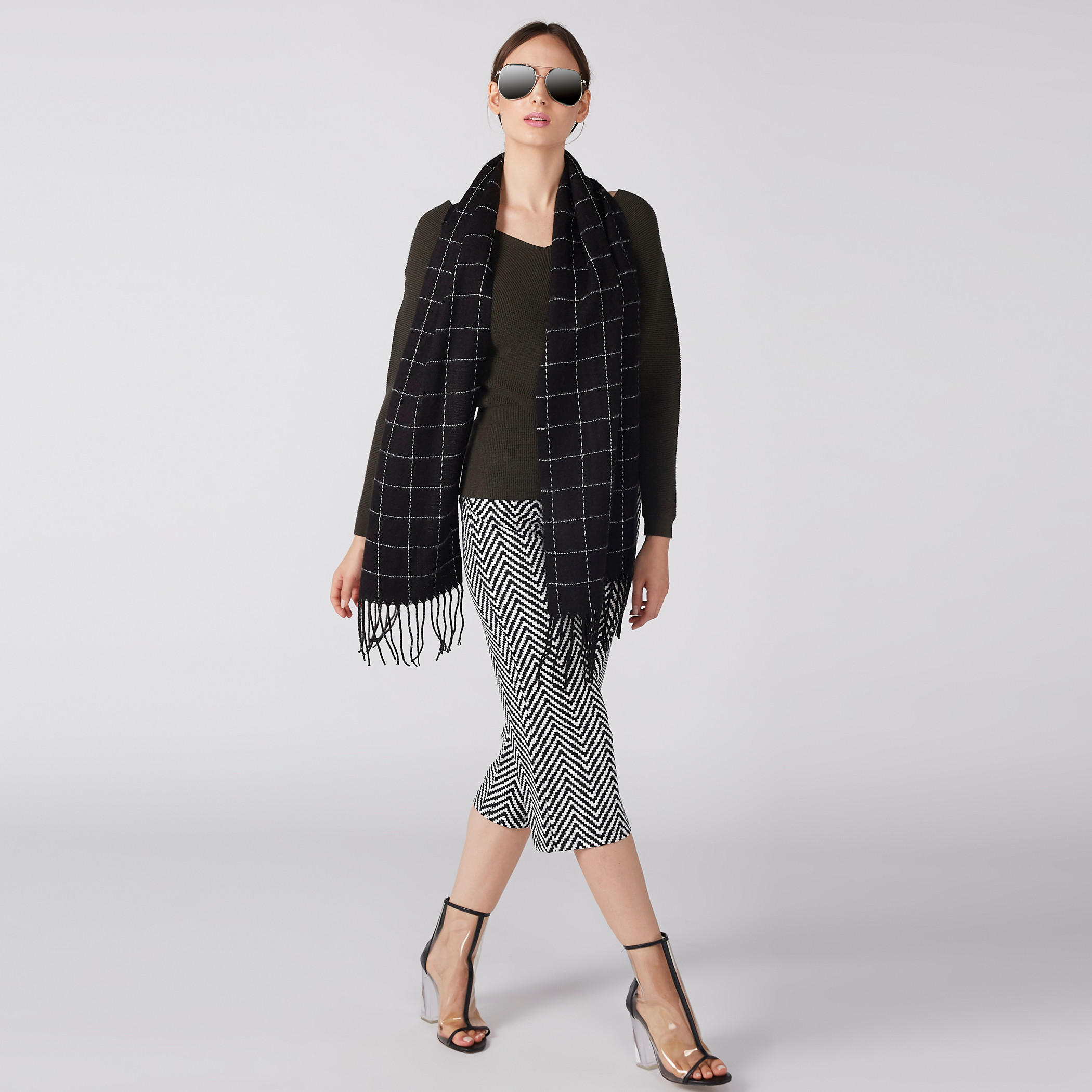 بلوزة بارزة الملمس بياقة V وأكمام طويلة من إيل-women-clothing-cardigansandjumpers-jumpers-image-3