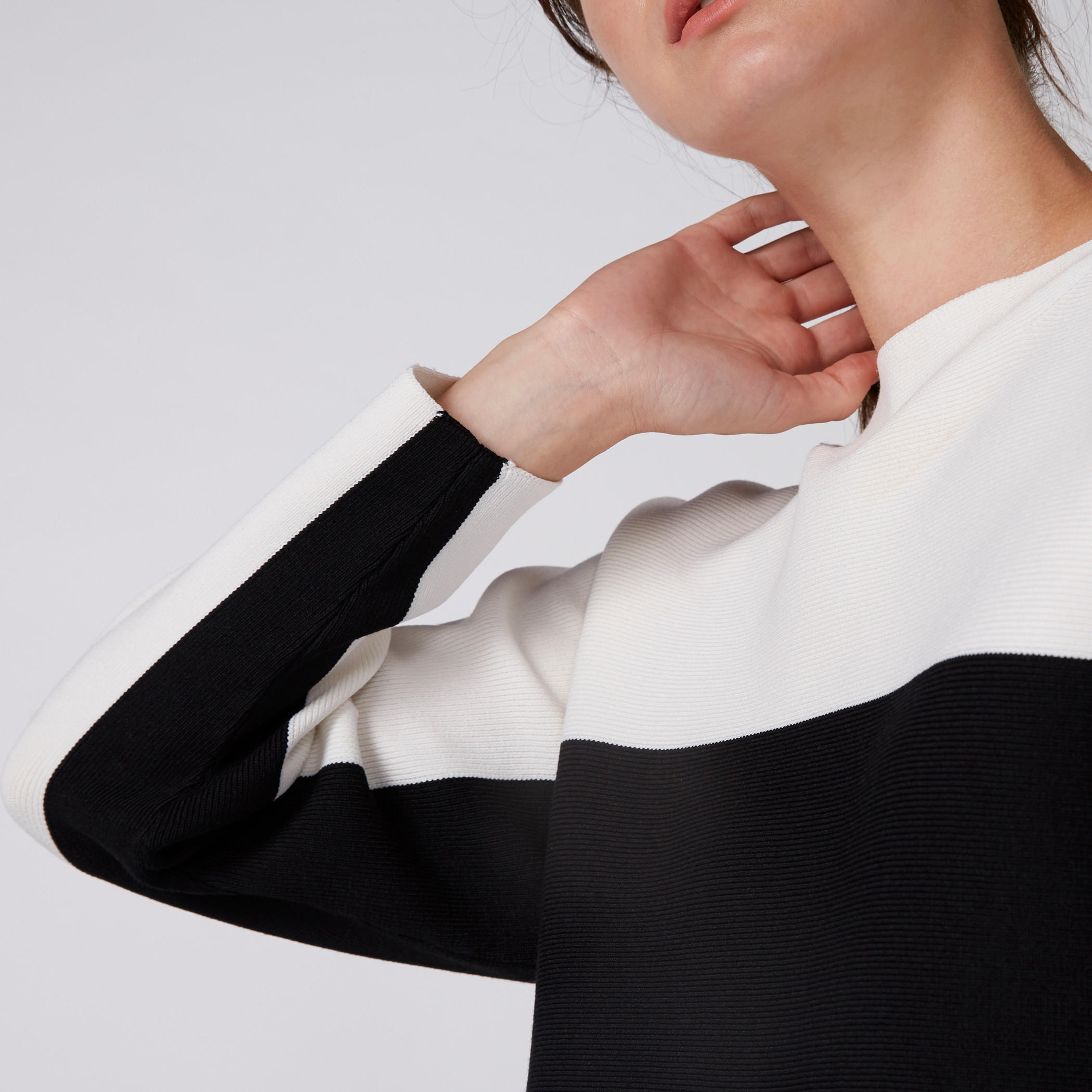 سويتر مضلّع بأكمام طويلة من إيل-women-clothing-cardigansandjumpers-jumpers-image-4