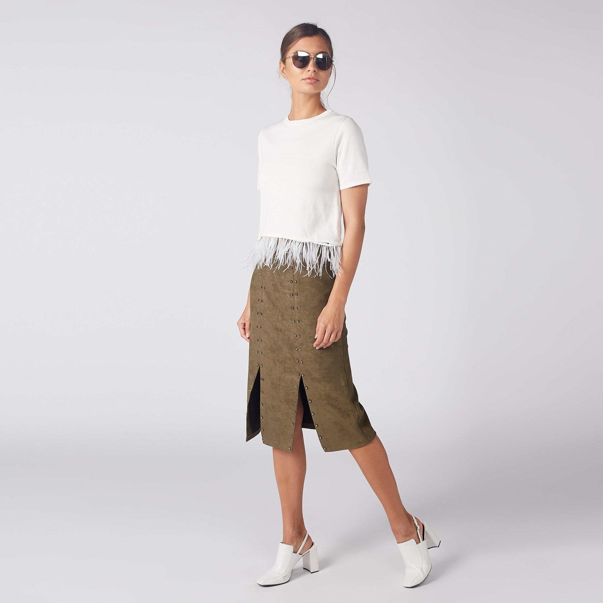 بلوزة بارزة الملمس بأكمام قصيرة وشراشيب-women-clothing-tshirts-image-3