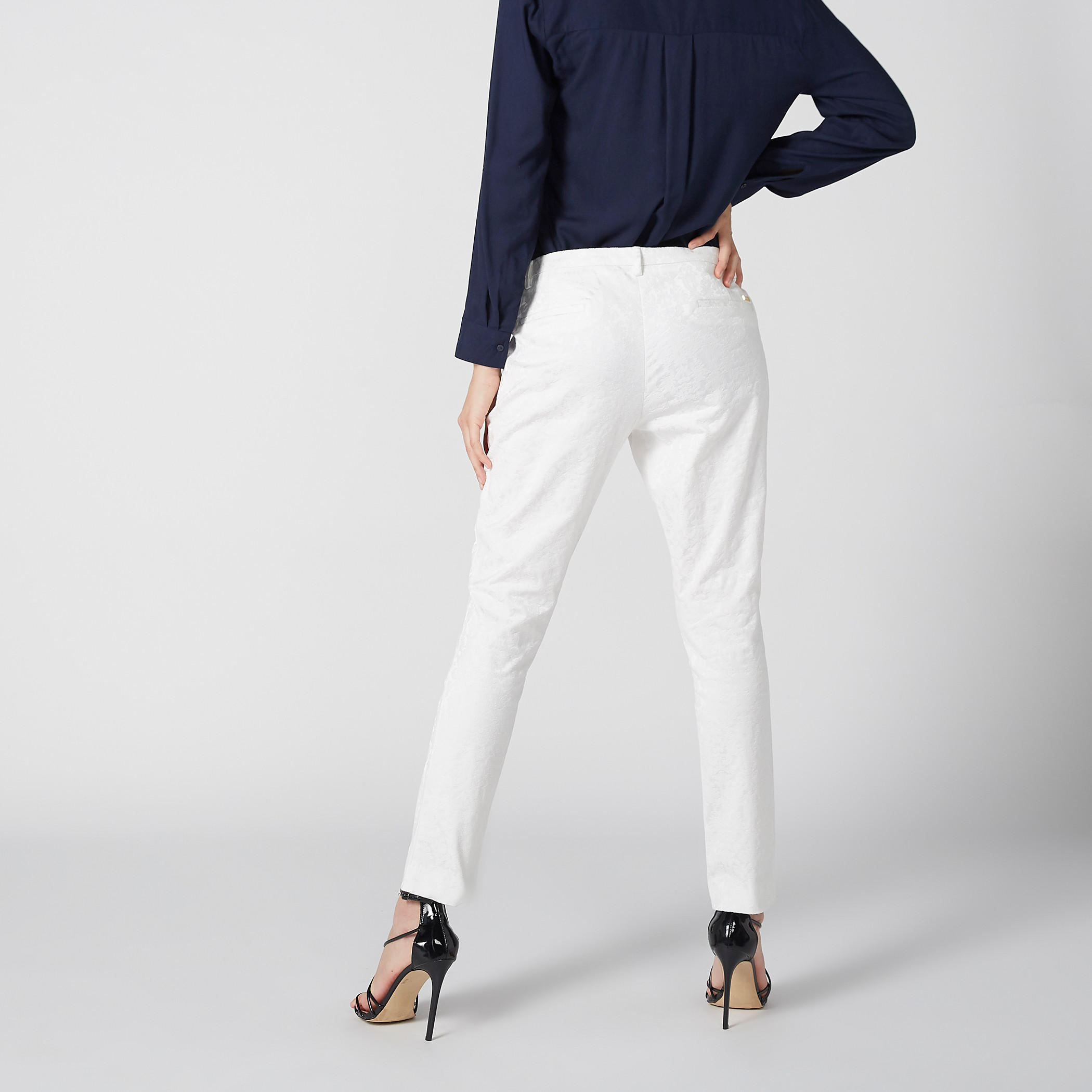 بنطال طويل بجيوب من إيل-women-clothing-bottoms-trousers-image-3