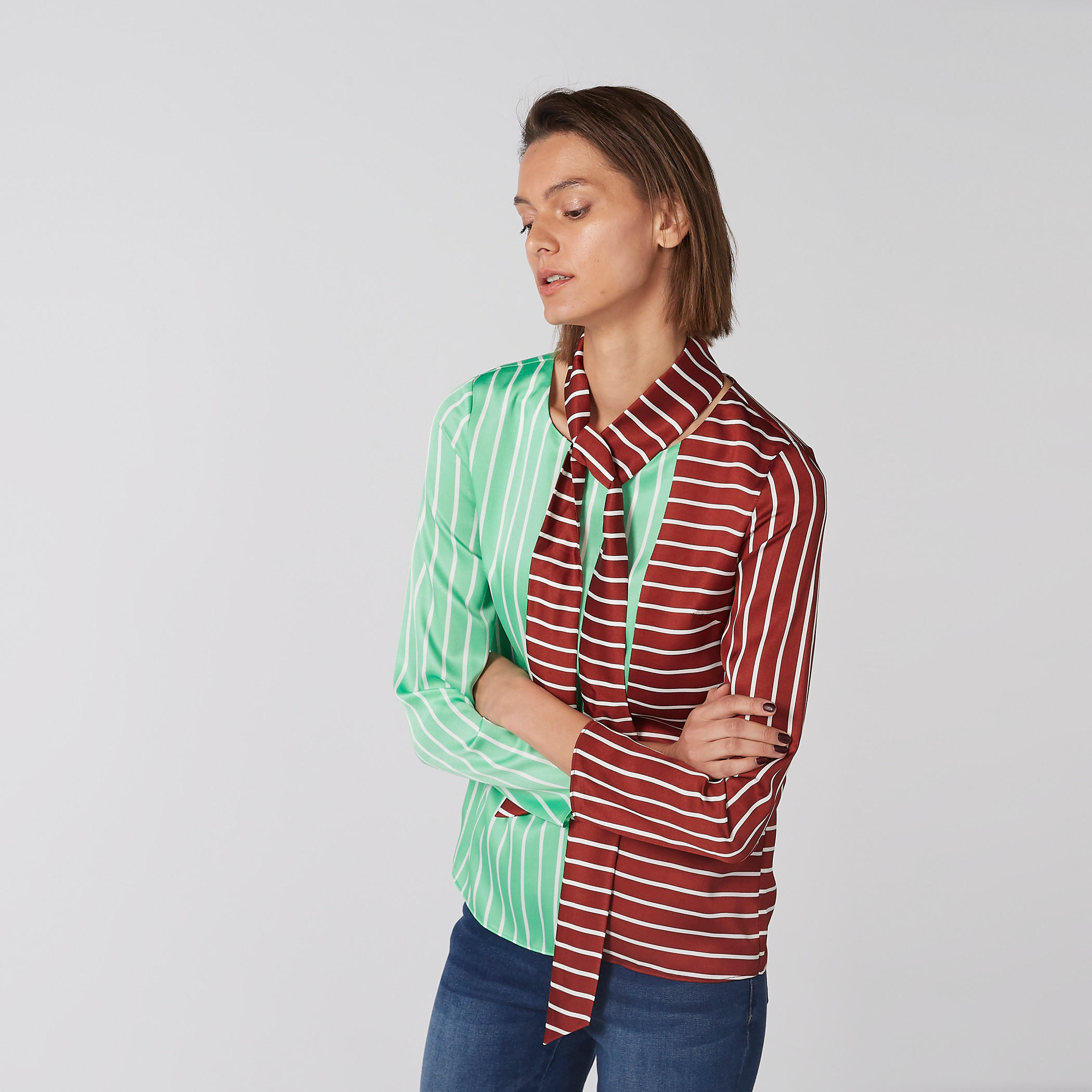 بلوزة مقلّمة بأكمام طويلة وأربطة من إيل-women-clothing-shirtsandblouses-blouses-image-5