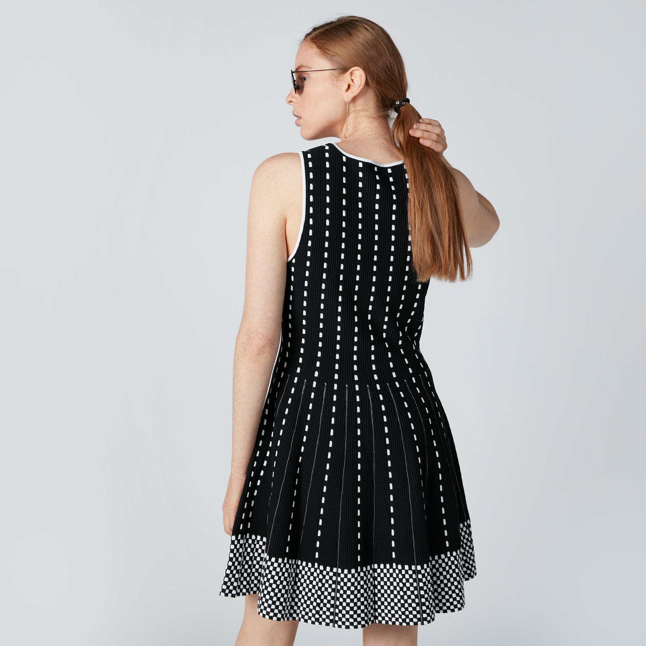 فستان واسع دون أكمام بياقة عميقة من إيل-women-clothing-dresses-image-1