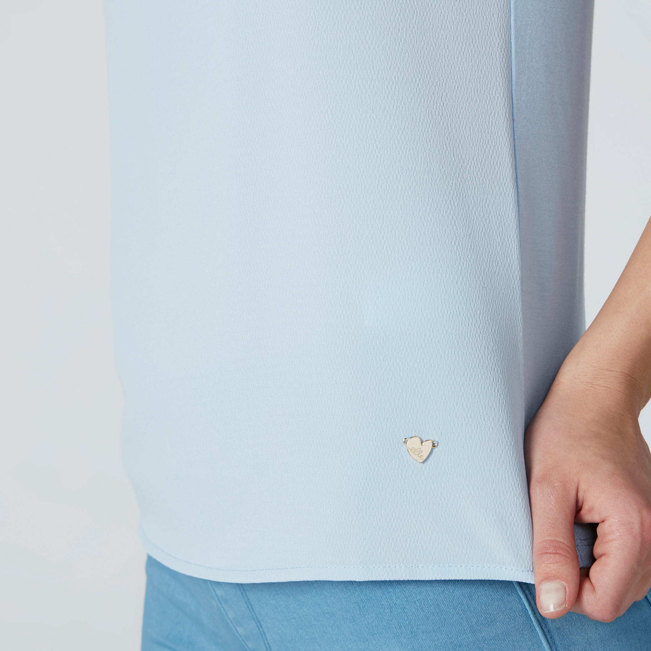 بلوزة دون أكمام بياقة مستديرة وتفاصيل دانتيل من إيل-women-clothing-shirtsandblouses-blouses-image-4